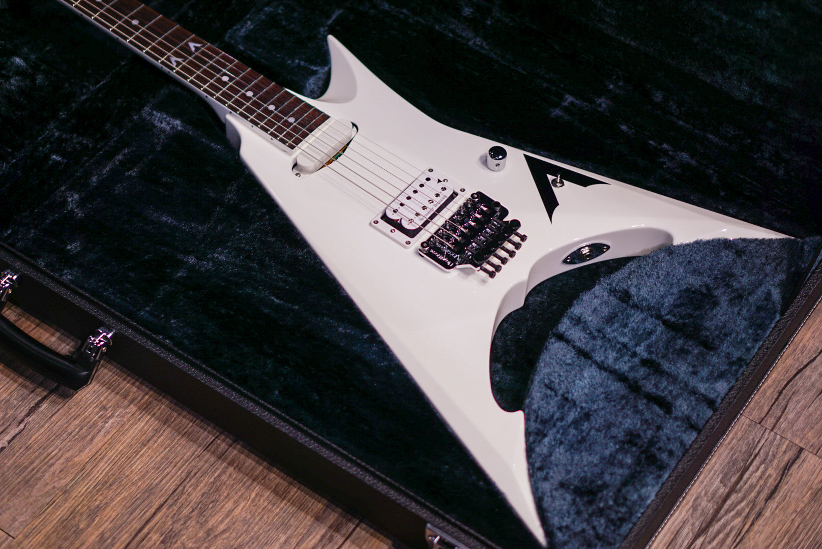 ESP FLYING AI Toshihiko Takamizawa THE ALFEE E5910242