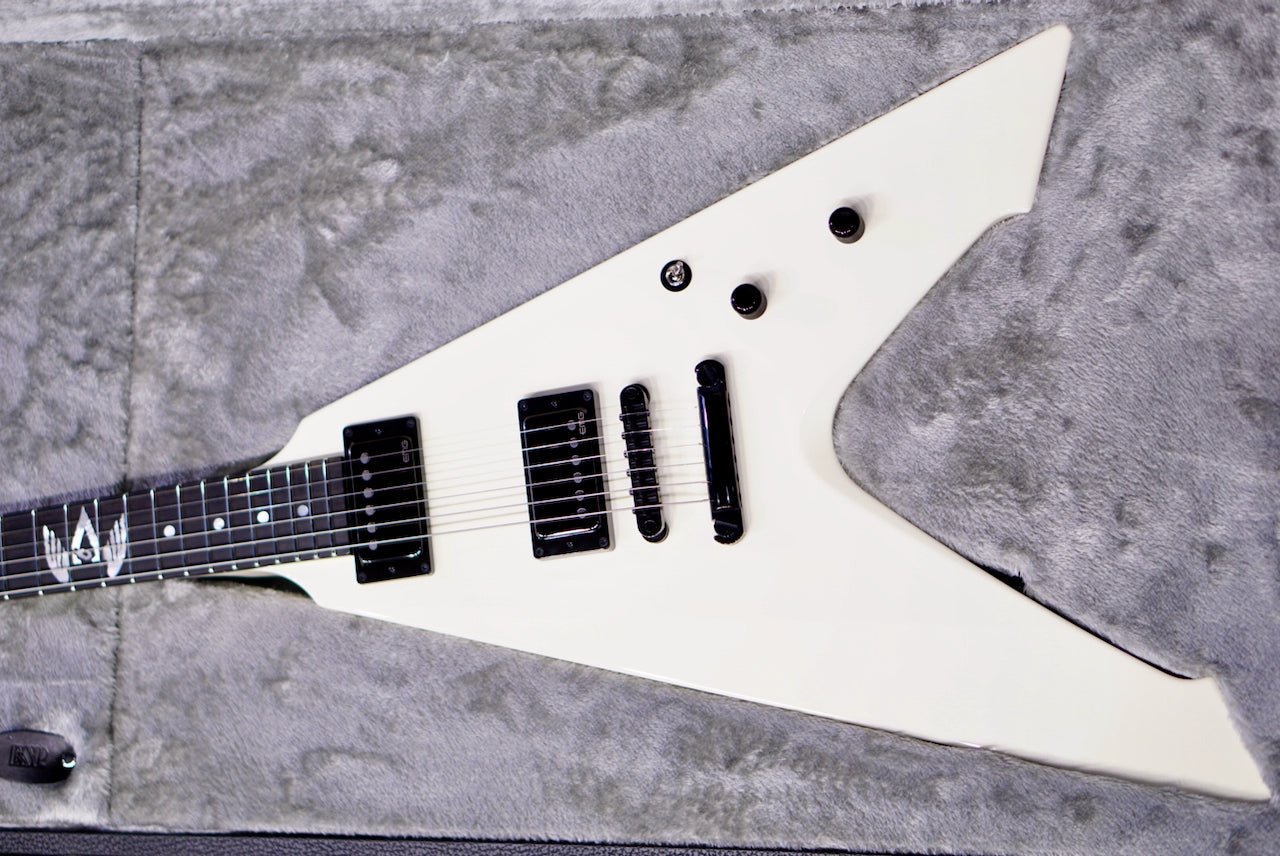 ESP Vulture James Hetfield Signature Olympic White EJHV0204