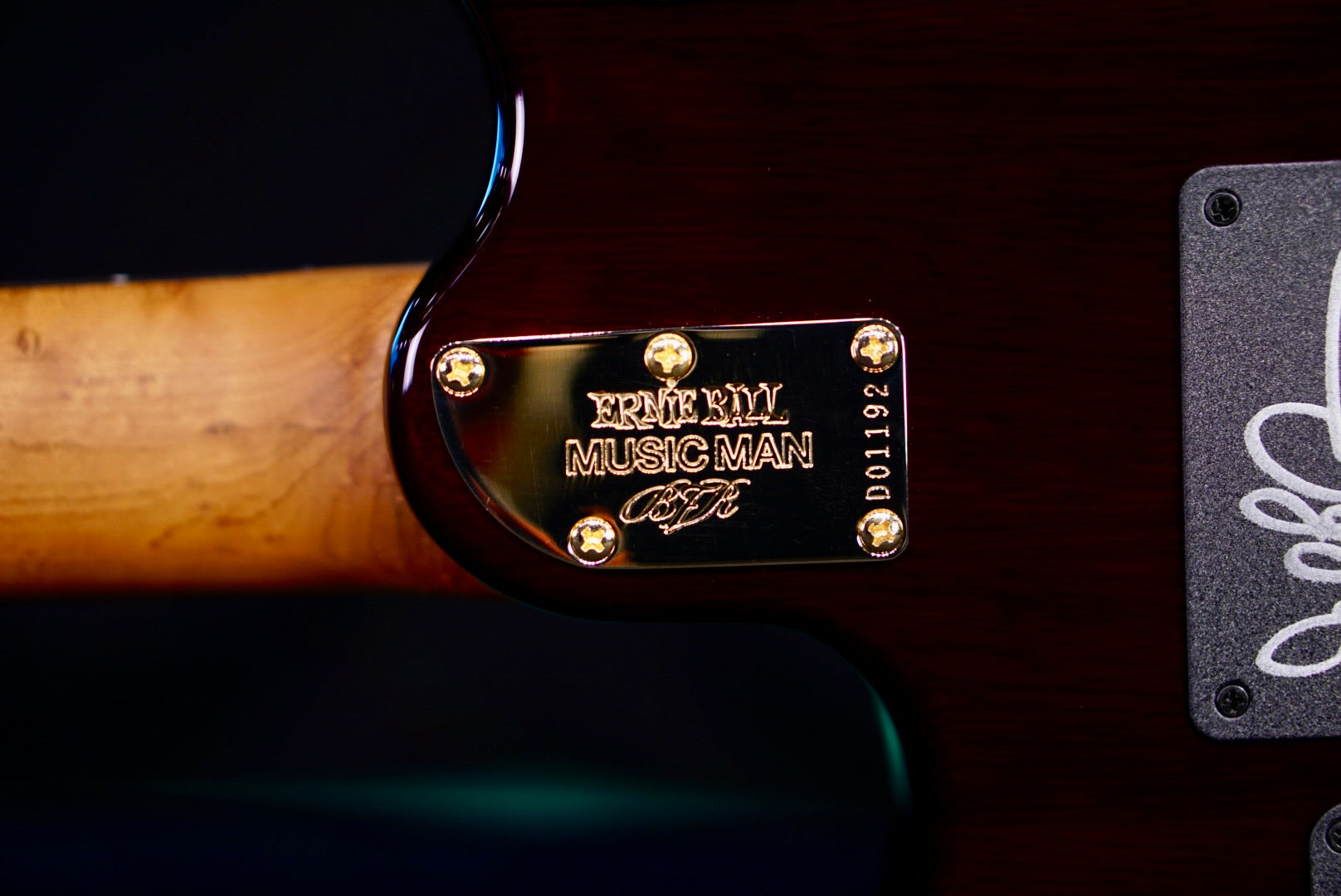 Ernie Ball Music Man JP15 Solar Flare D01192