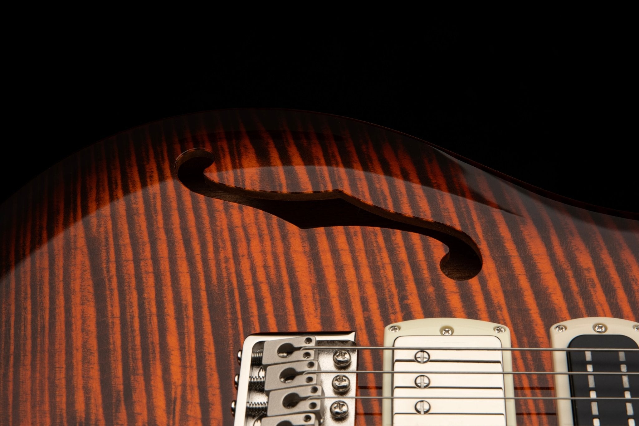 PRS SE Special Semi-Hollow Orange Tiger Smokeburst