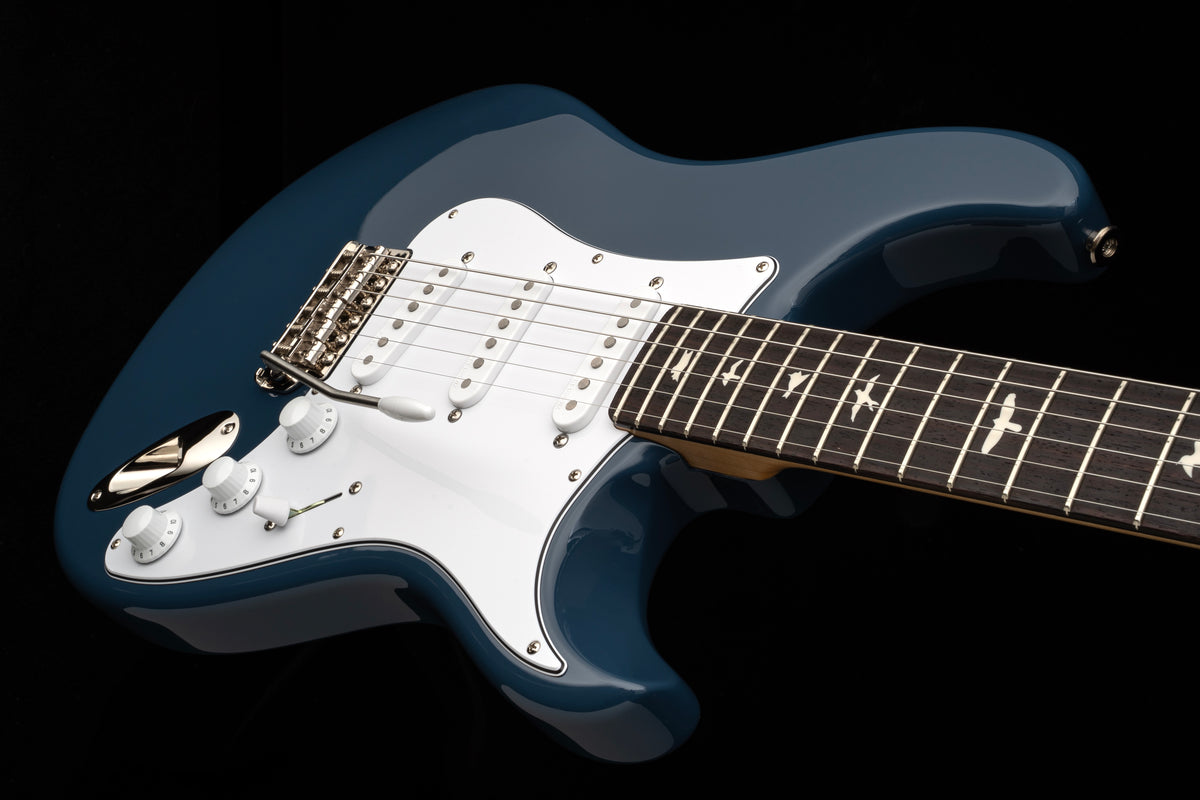 PRE-ORDER PRS Silver Sky Defender - Portofino Red
