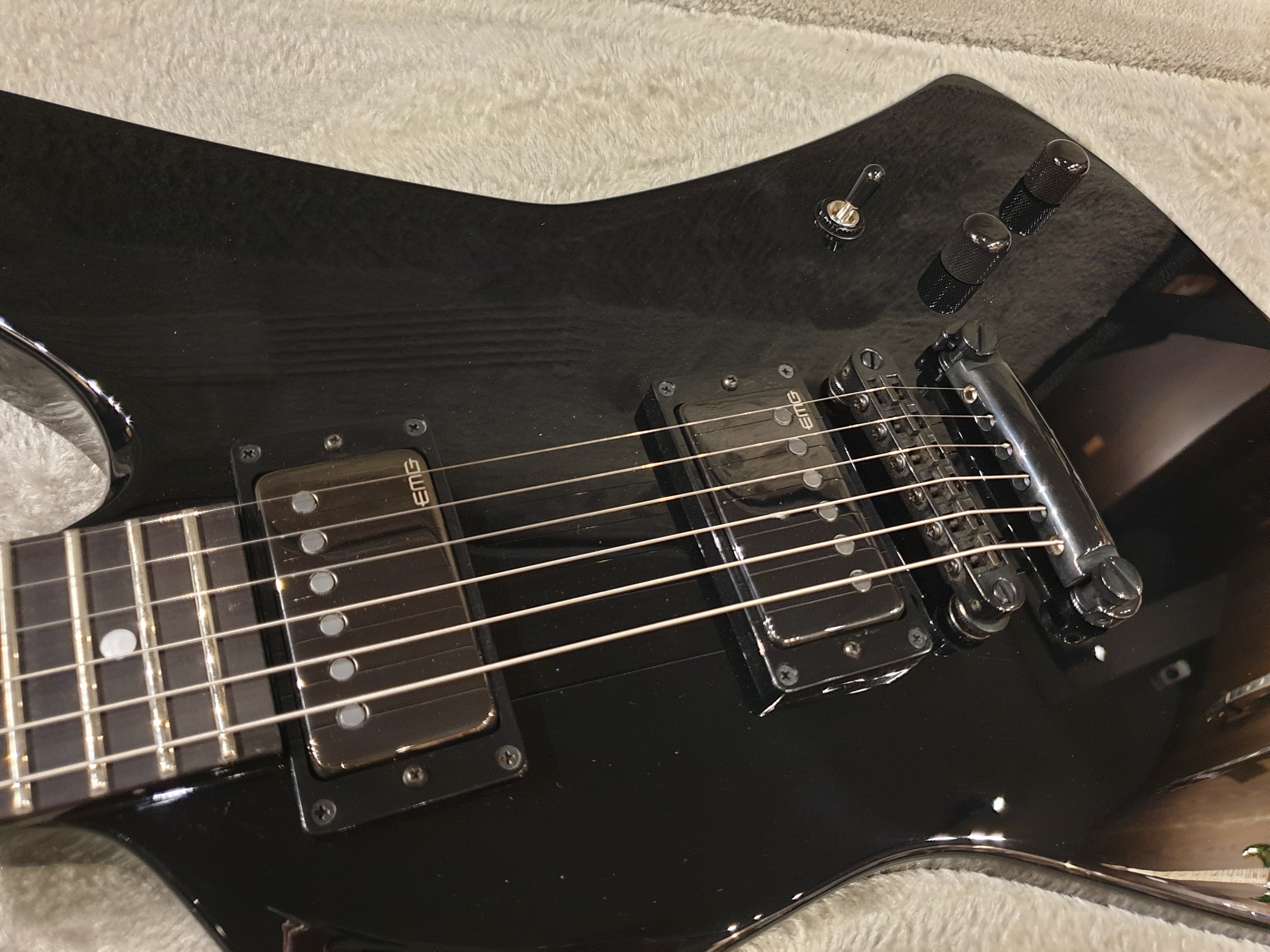 ESP Snakebyte GLOSS black E0420202 - HIENDGUITAR ESP GUITAR