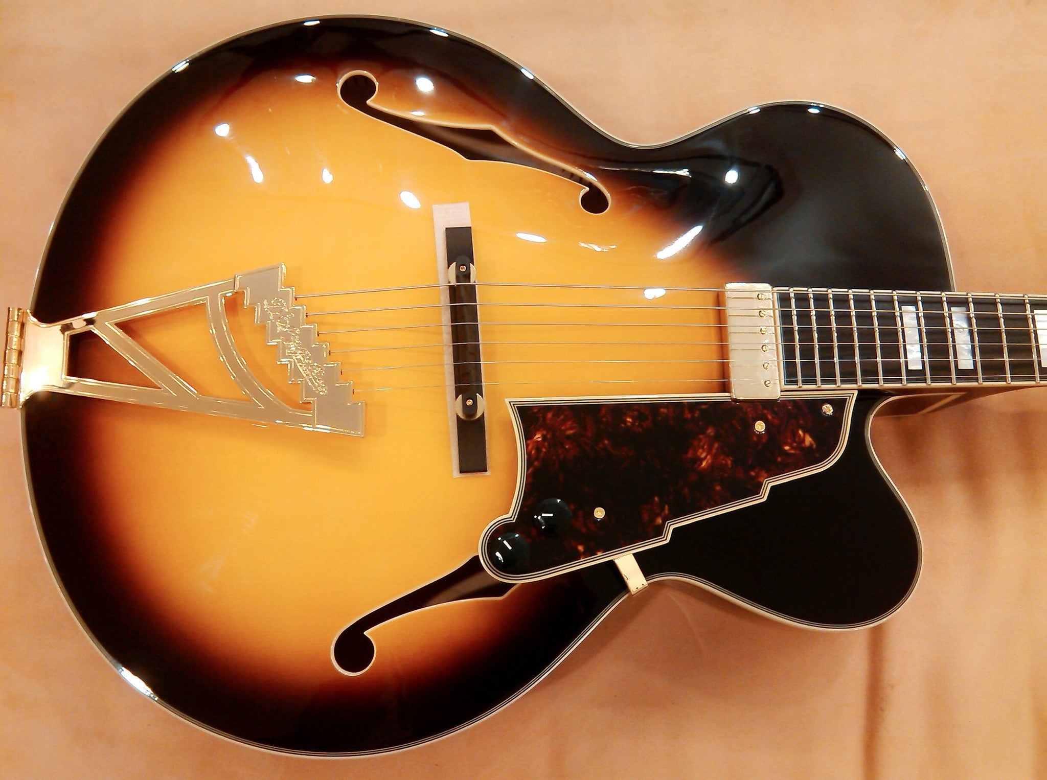 Dangelico ARCHTOP-floating VINTAGE SUNBURST DAEXL1VS US14050282 dangelico Default Title - HIENDGUITAR.COM