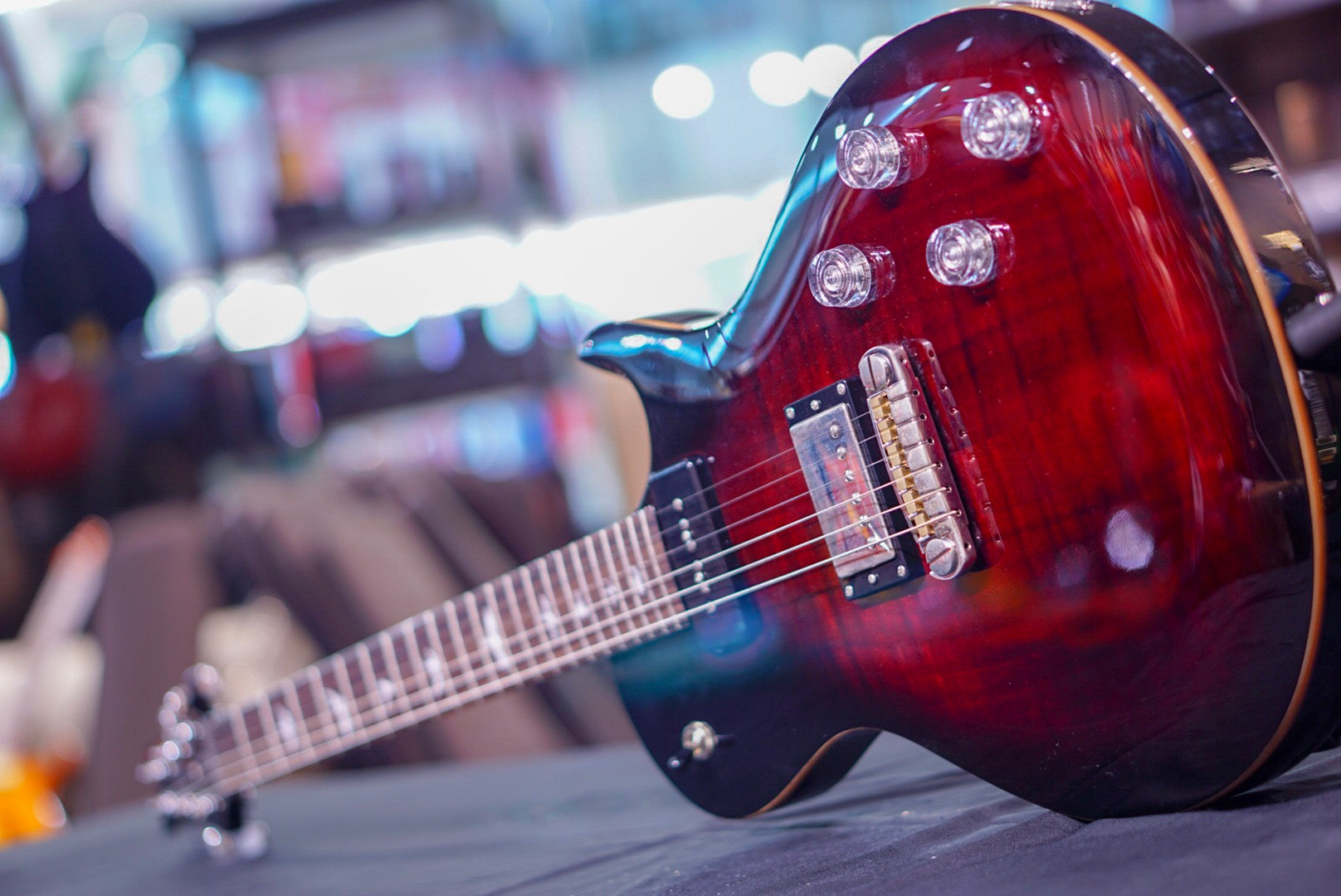 PRS SE Chris Robertson in Fire Red Burst - HIENDGUITAR PRS SE GUITAR