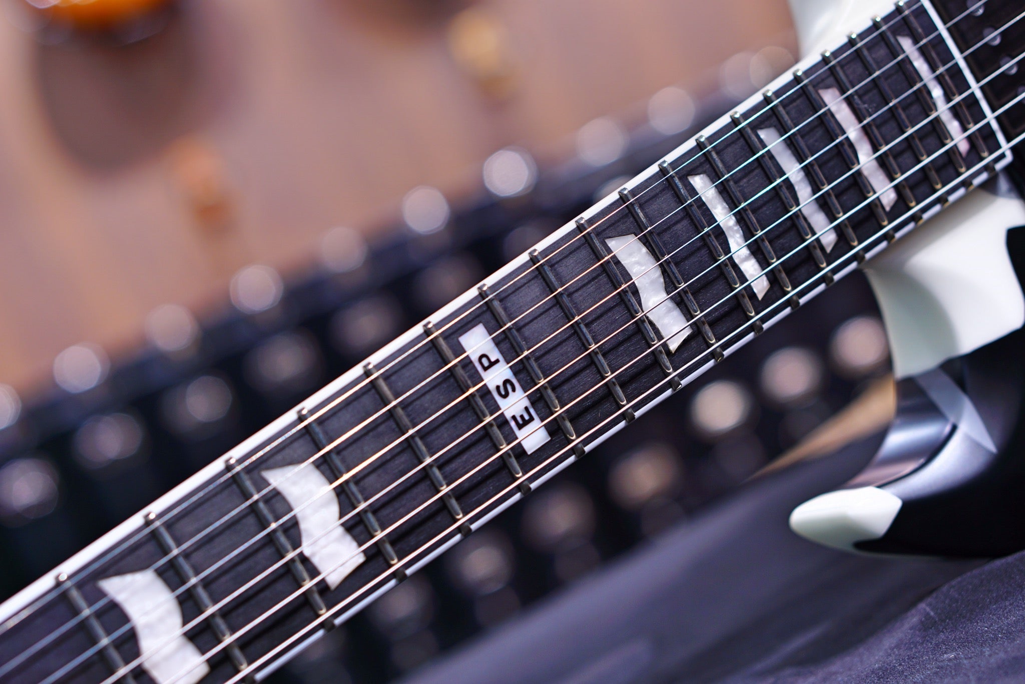 ESP E-II VIPER URBAN CAMO ES1502203 - HIENDGUITAR E-II GUITAR