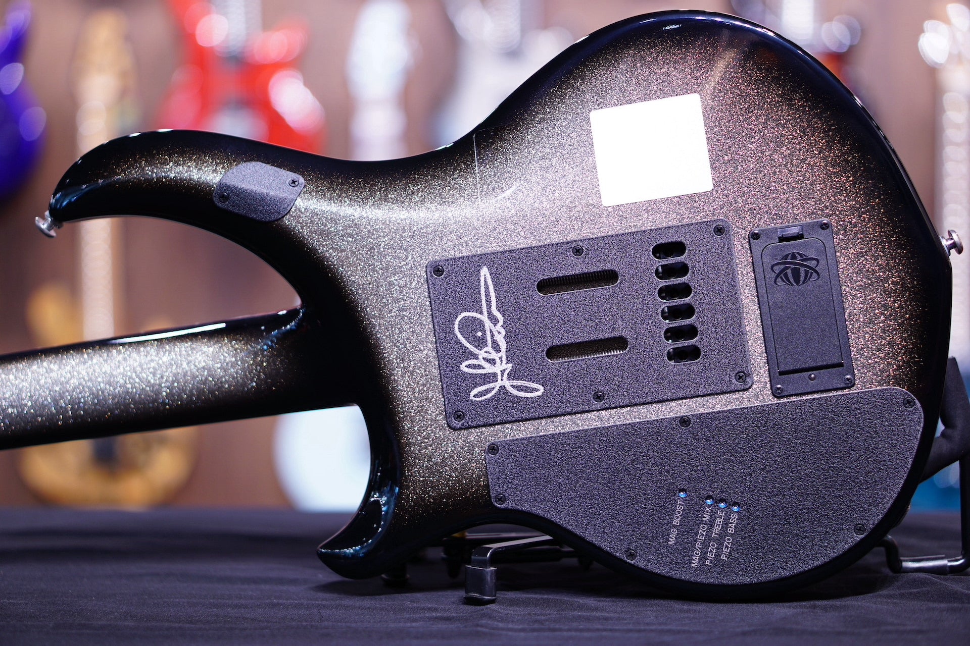 Music Man John Petrucci Majesty Bfr - Charred Silver M08215 - HIENDGUITAR Musicman GUITAR