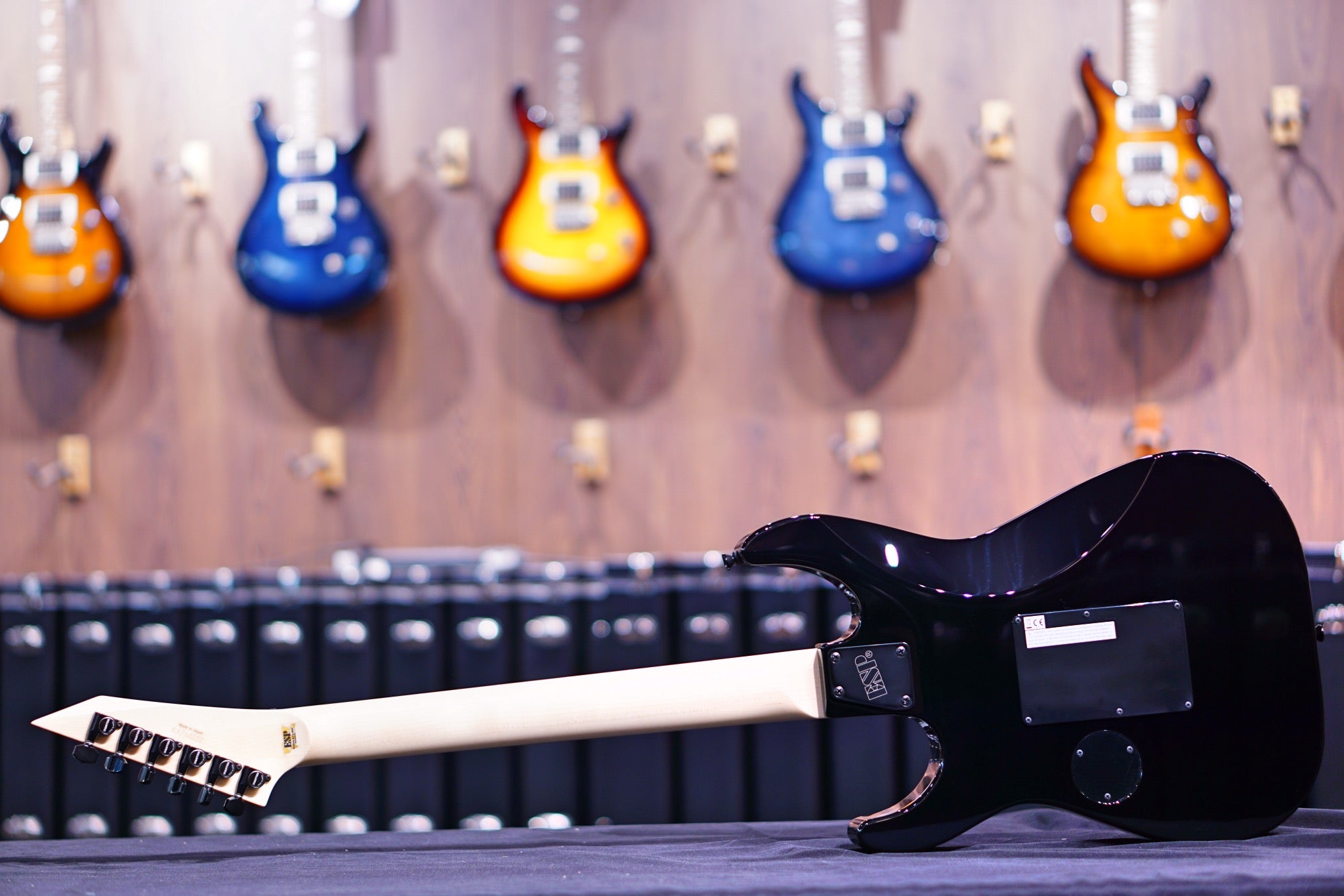 ESP George Lynch Signature Skull and Snakes E3710222 - HIENDGUITAR ESP GUITAR