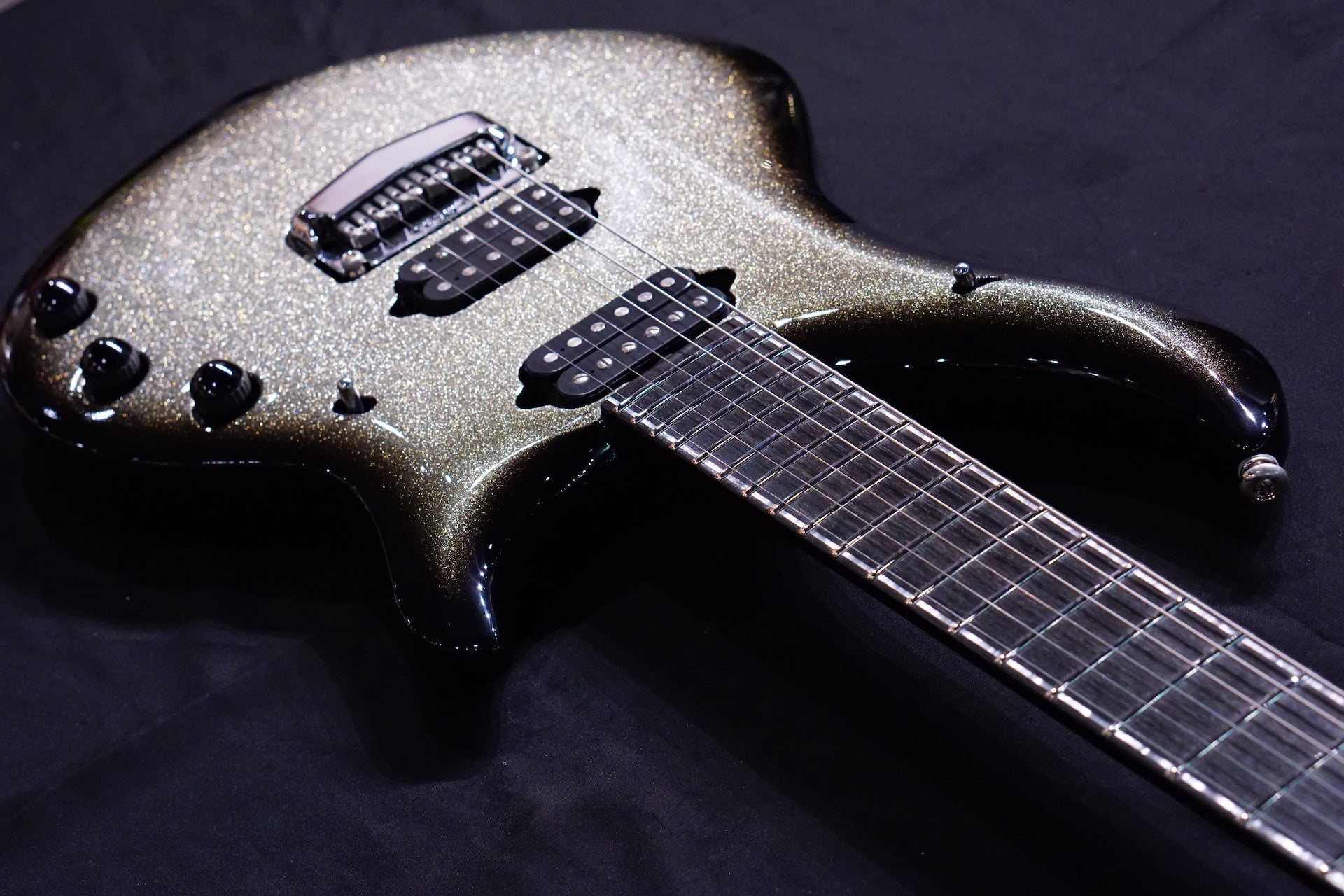 Music Man John Petrucci Majesty Bfr - Charred Silver M08193 - HIENDGUITAR Musicman GUITAR