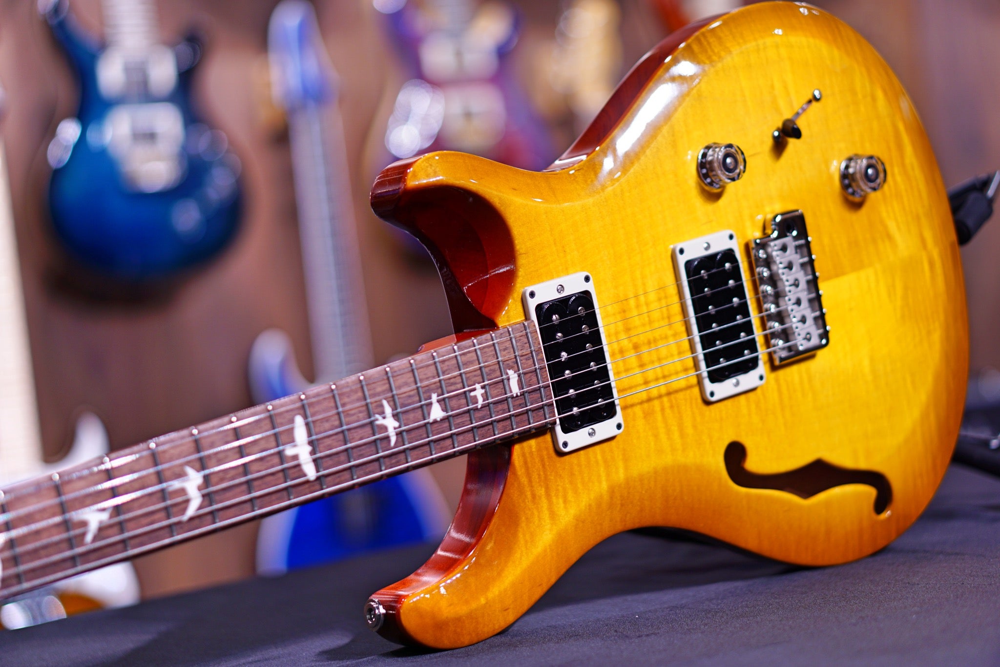 PRS S2 Custom 22 Semi-hollow - McCarty Sunburst S2048374 - HIENDGUITAR PRS GUITAR