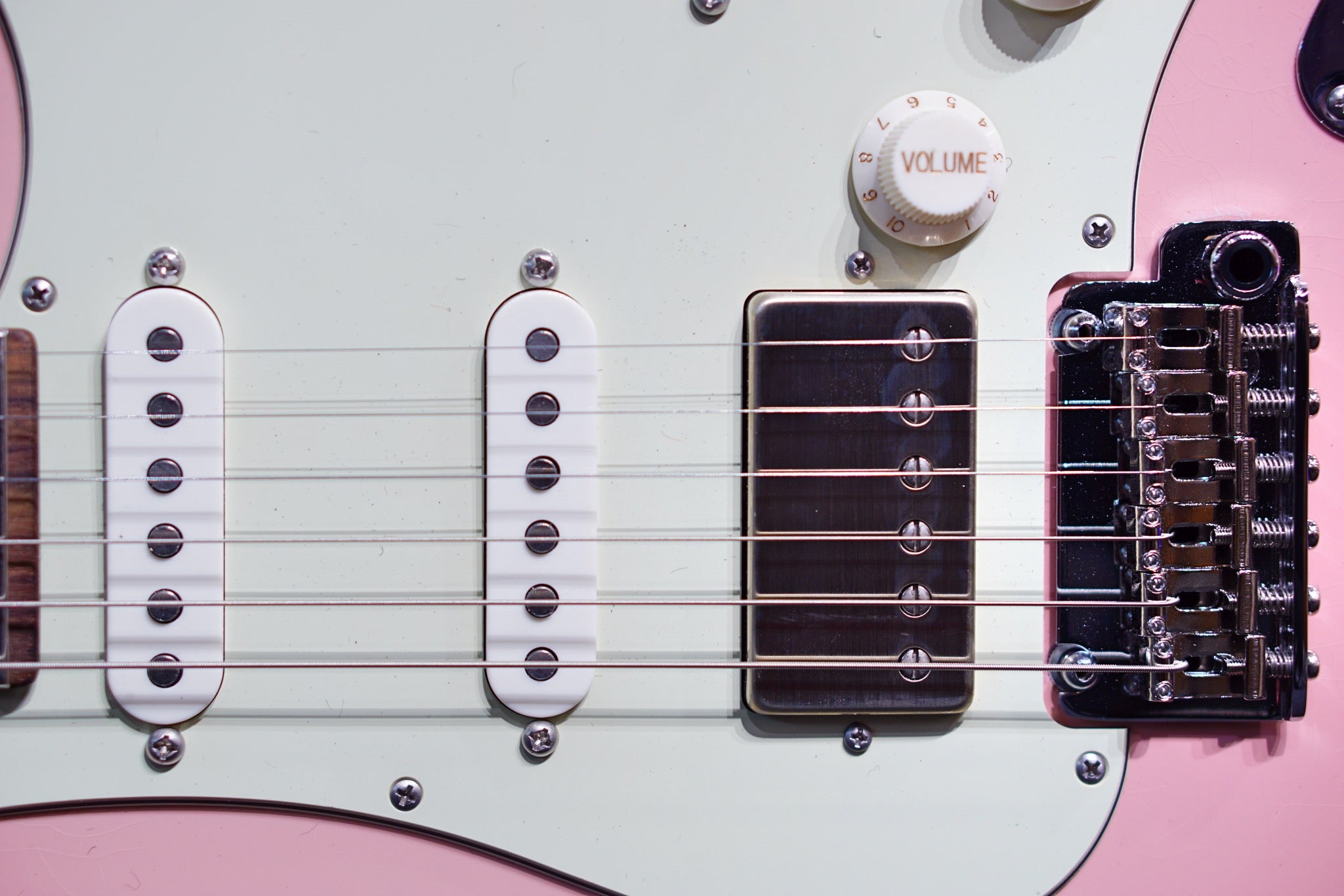 Suhr Mateus asato classic S shell pink 70133 - HIENDGUITAR SUHR guitar