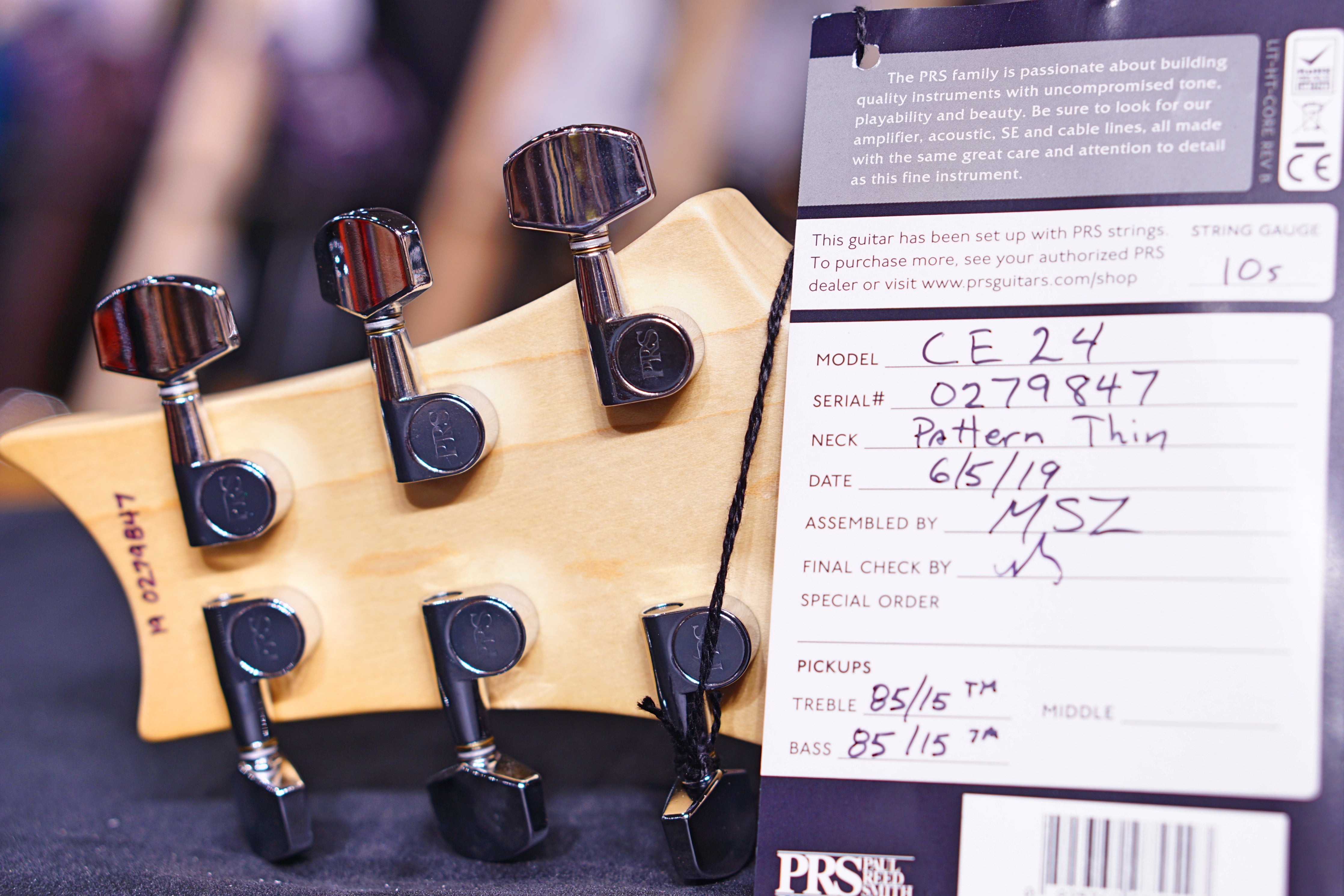 PRS CE24 Whale Blue Smokeburst 190279847 - HIENDGUITAR PRS GUITAR