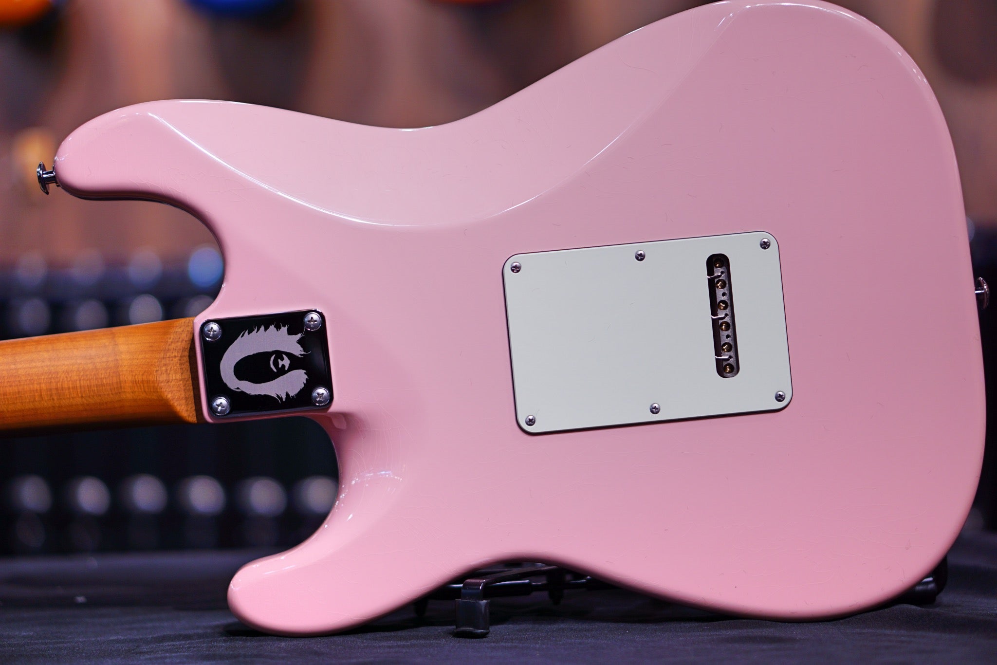 Suhr Mateus asato classic S shell pink 70133 - HIENDGUITAR SUHR guitar