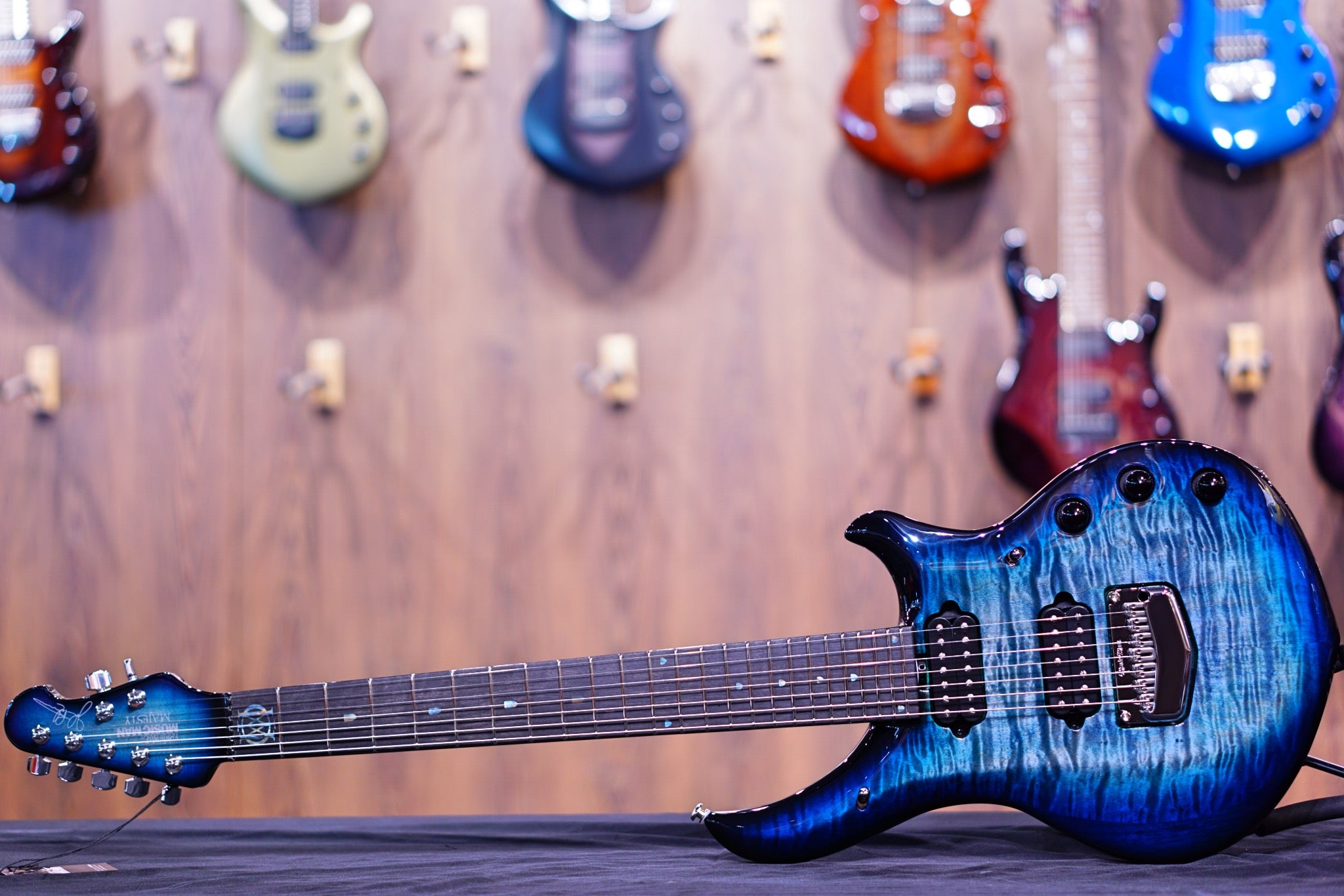 Ernie Ball Music Man John Petrucci Majesty 7 Hydrospace m014943 - HIENDGUITAR Musicman GUITAR