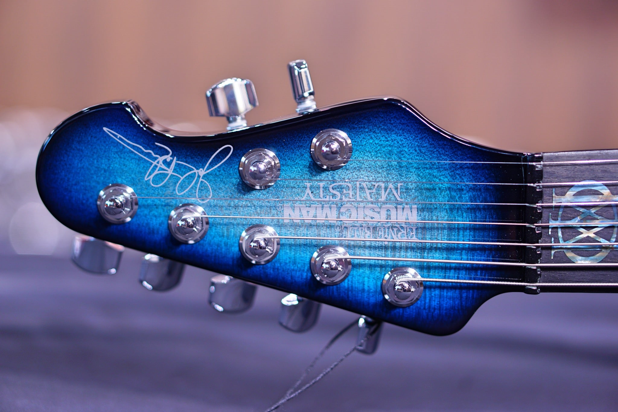 Ernie Ball Music Man John Petrucci Majesty 7 Hydrospace m014943 - HIENDGUITAR Musicman GUITAR