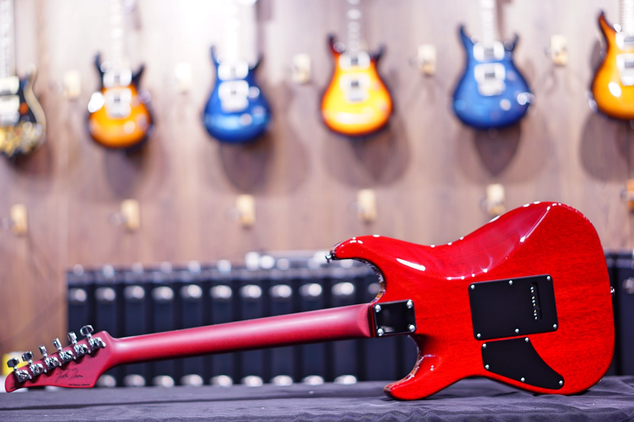 SUHR PETE THORN SIGNATURE SERIES GUITAR Black 65784 - HIENDGUITAR SUHR GUITAR