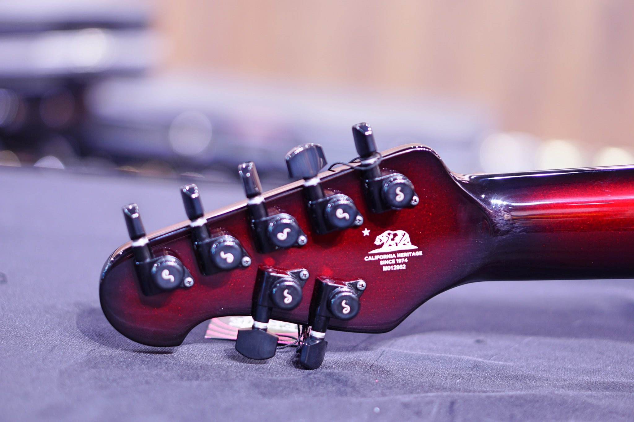 Ernie Ball Music Man John Petrucci Majesty 7 Lava Flow M012952 - HIENDGUITAR Musicman GUITAR