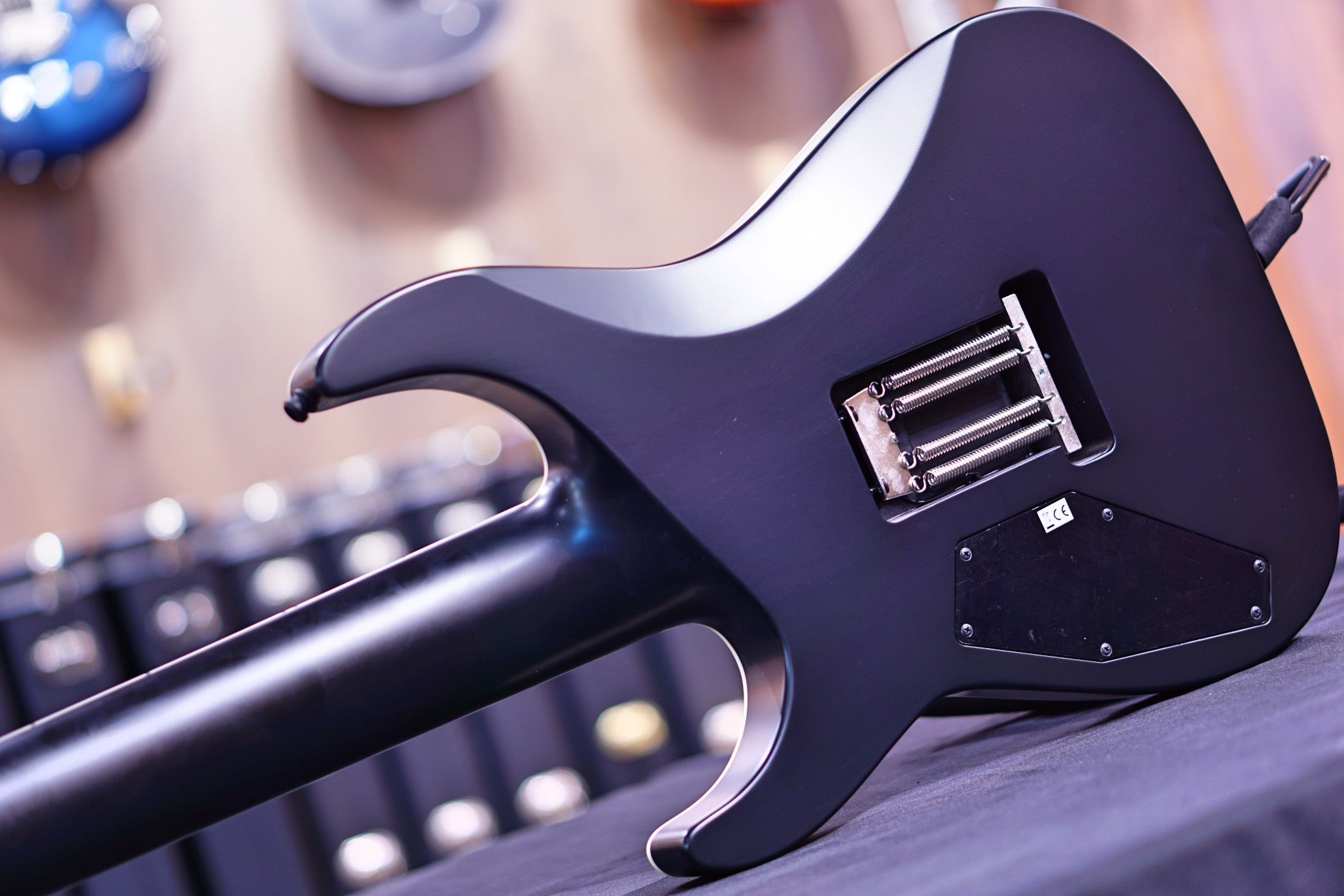 ESP Edwards E-HR8-FR black ED2210639 - HIENDGUITAR EDWARDS GUITAR