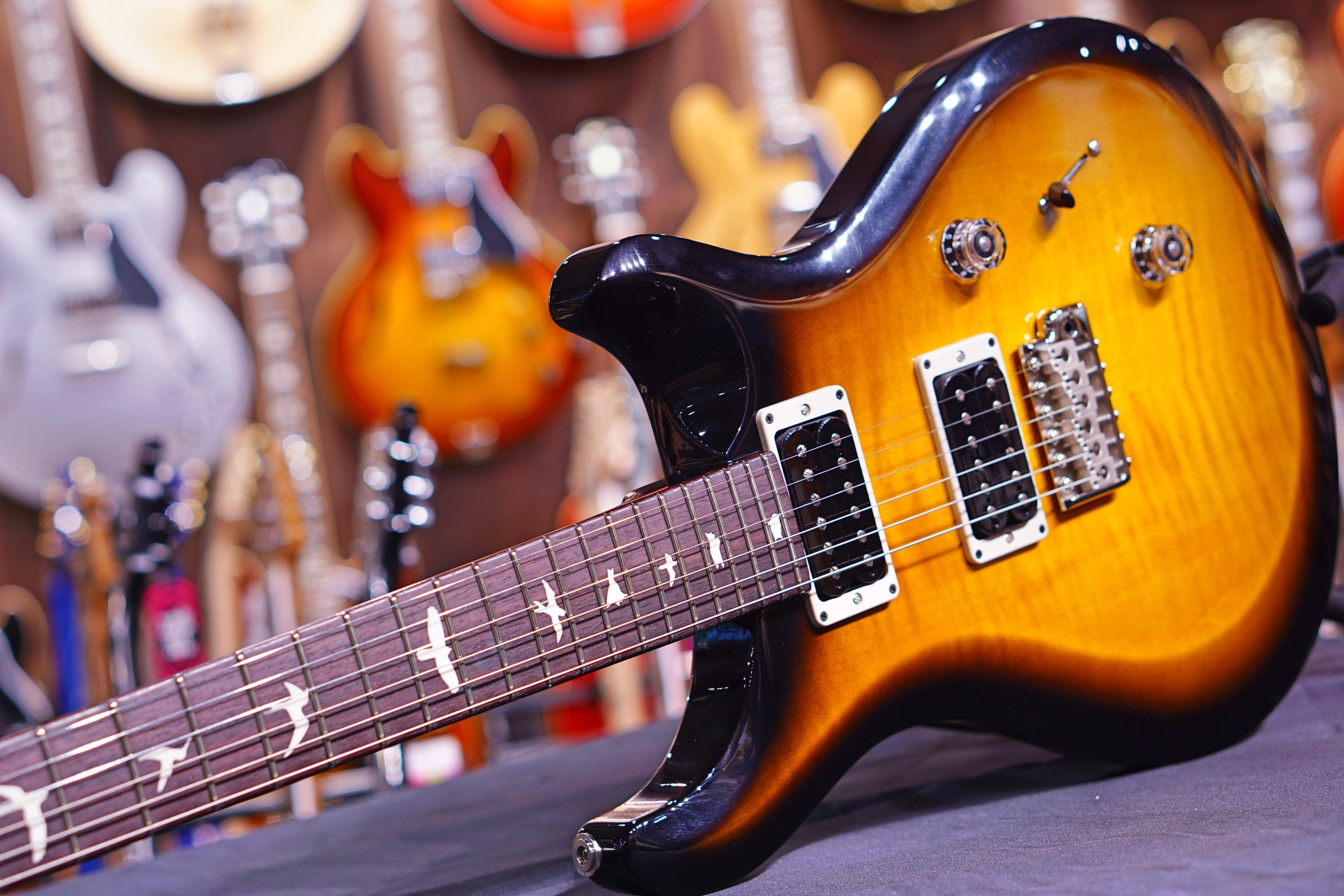 PRS S2 Custom 24 Amber Smokeburst 19 S2038251 - HIENDGUITAR PRS GUITAR