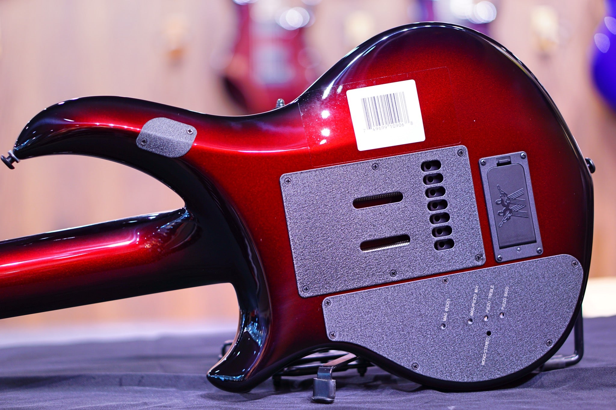 Ernie Ball Music Man John Petrucci Majesty 7 Lava Flow M014875 - HIENDGUITAR Musicman GUITAR