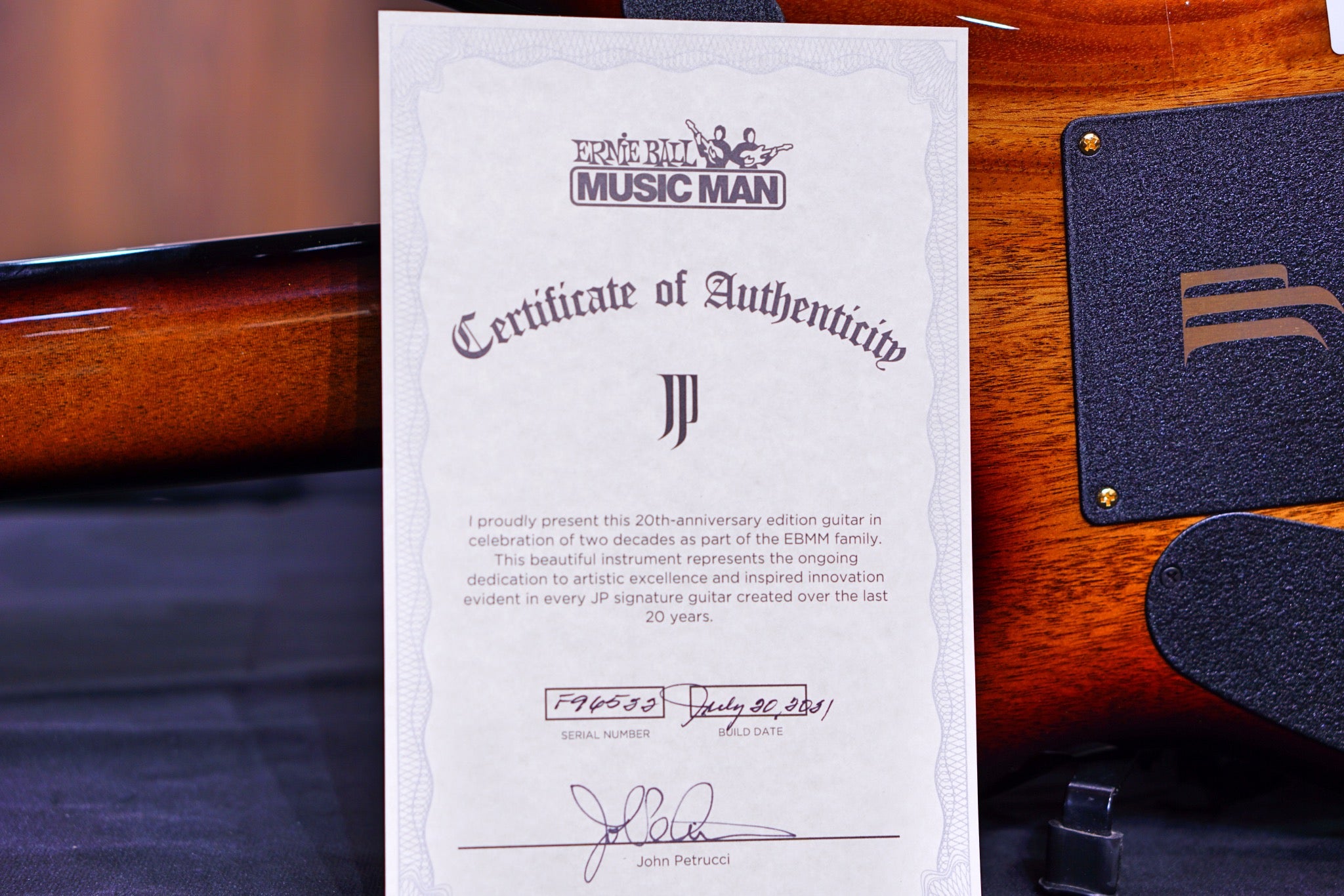 Ernie Ball Music Man JP7 20th Anniversary Honey Butter Burst John Petrucci f96522 - HIENDGUITAR Musicman GUITAR