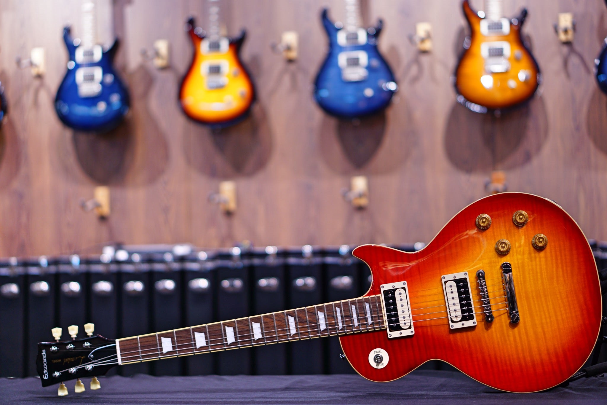 ESP Edwards Les Paul Cherry Sunburst ED9510224 - HIENDGUITAR EDWARDS GUITAR