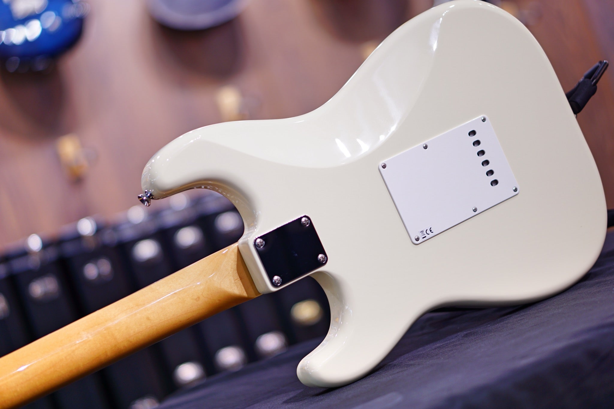 ESP Edwards E-ST-125ALPF vintage white ED7030224 - HIENDGUITAR EDWARDS guitar