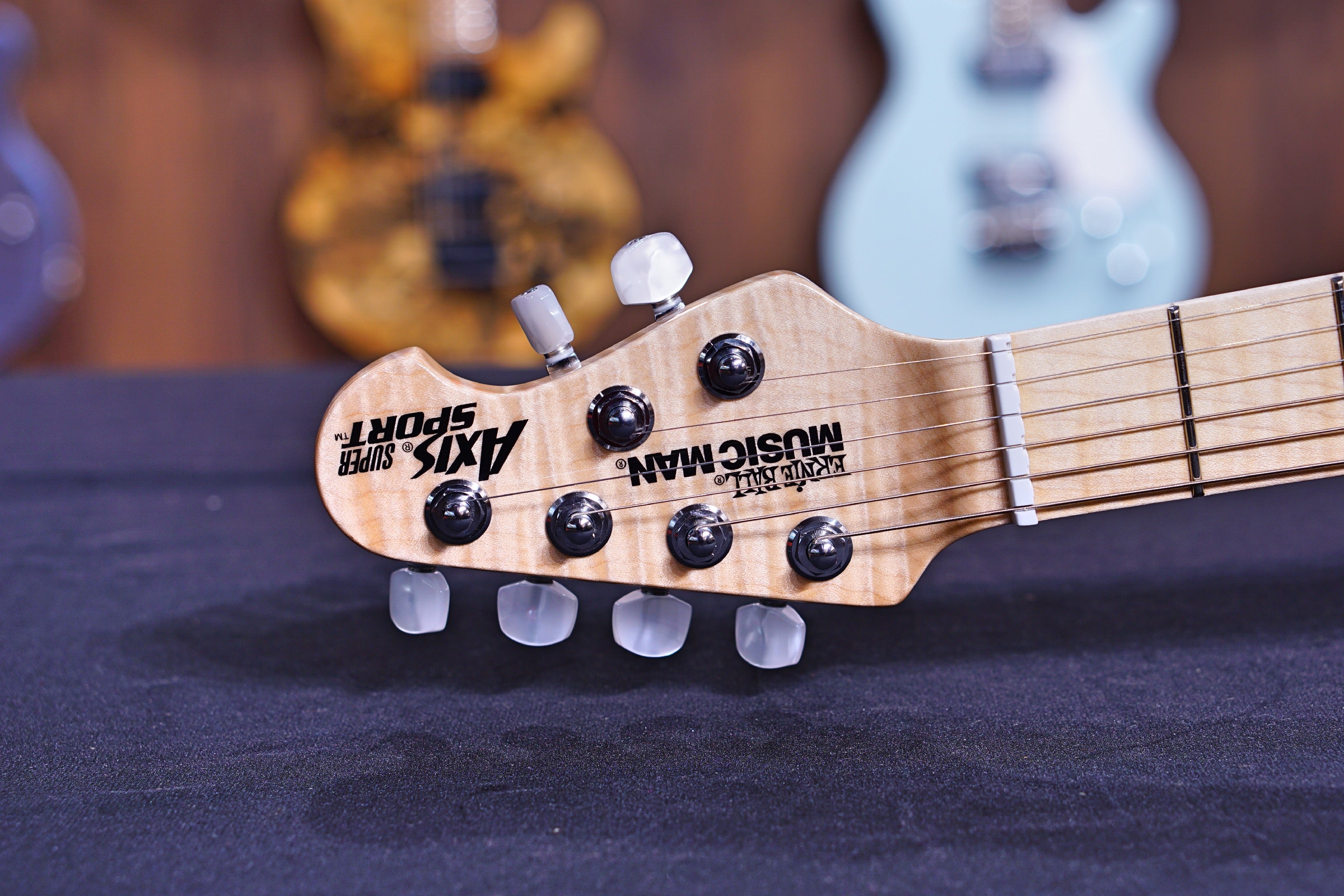 Ernie Ball Music Man Axis Super Sport HH STD - Natural Gloss Flame - Maple Matching Headstock G95844 - HIENDGUITAR Musicman GUITAR