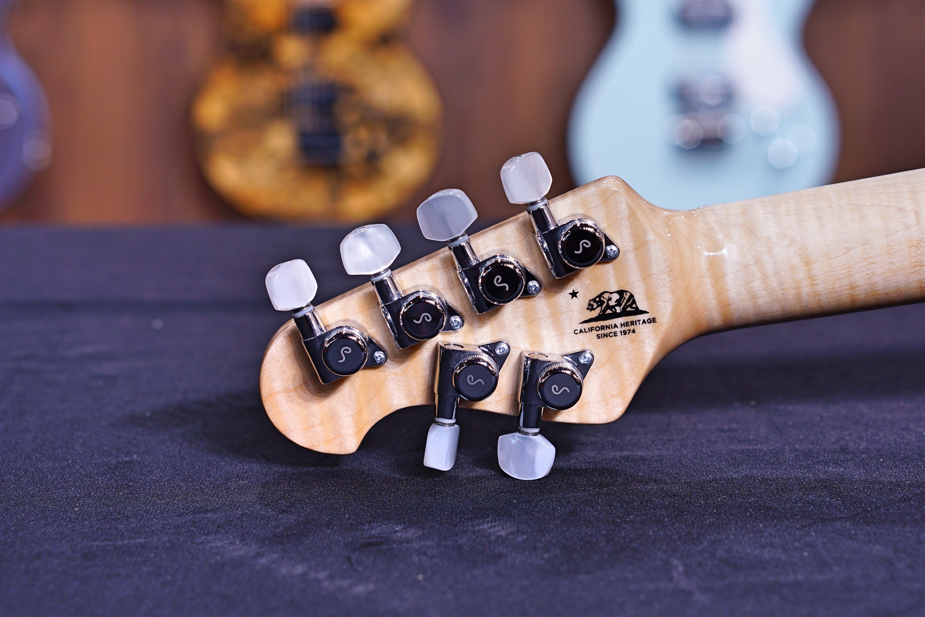 Ernie Ball Music Man Axis Super Sport HH STD - Natural Gloss Flame - Maple Matching Headstock G95844 - HIENDGUITAR Musicman GUITAR