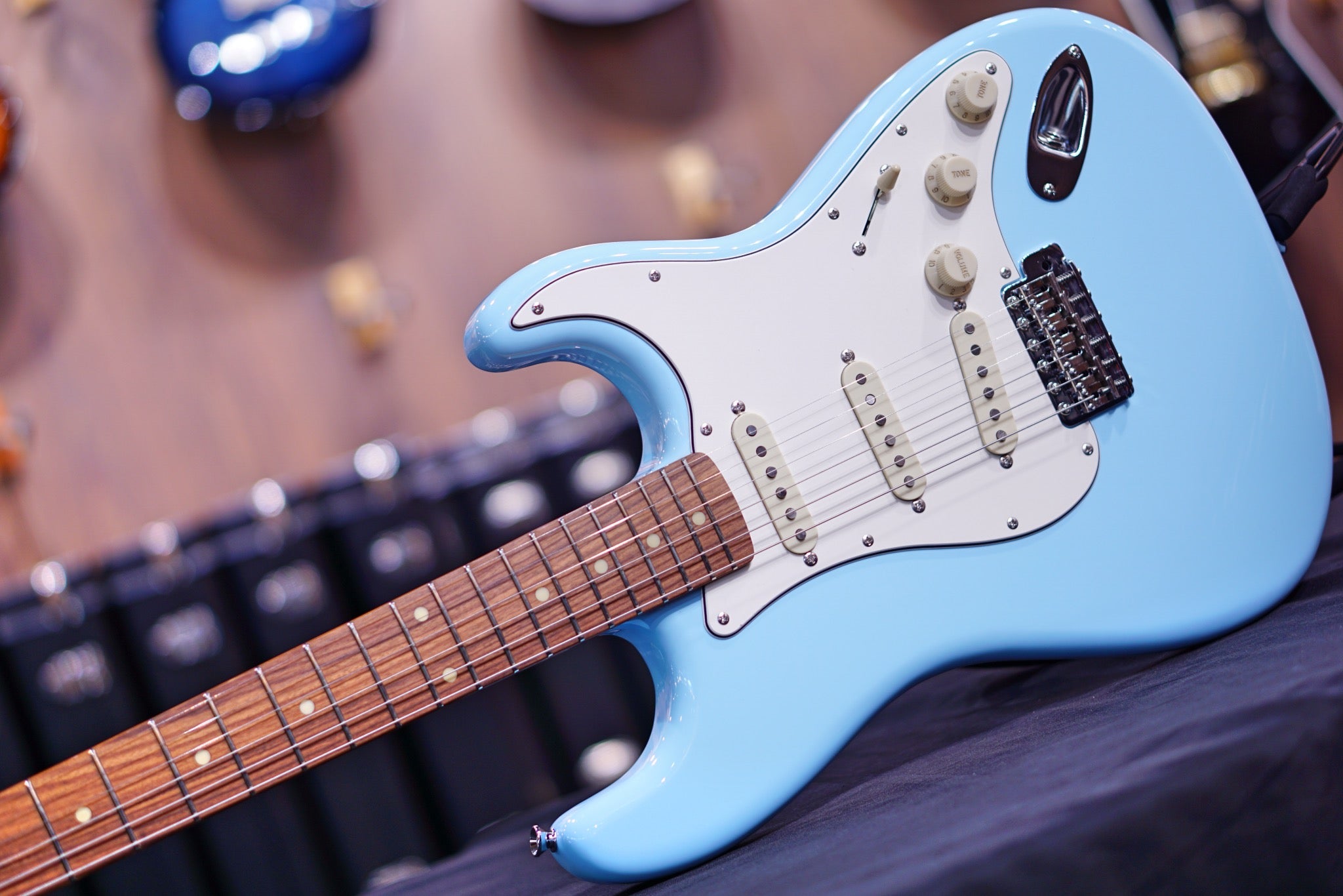 ESP Edwards E-ST-125ALPF Sonic blue ED2151378P - HIENDGUITAR EDWARDS guitar