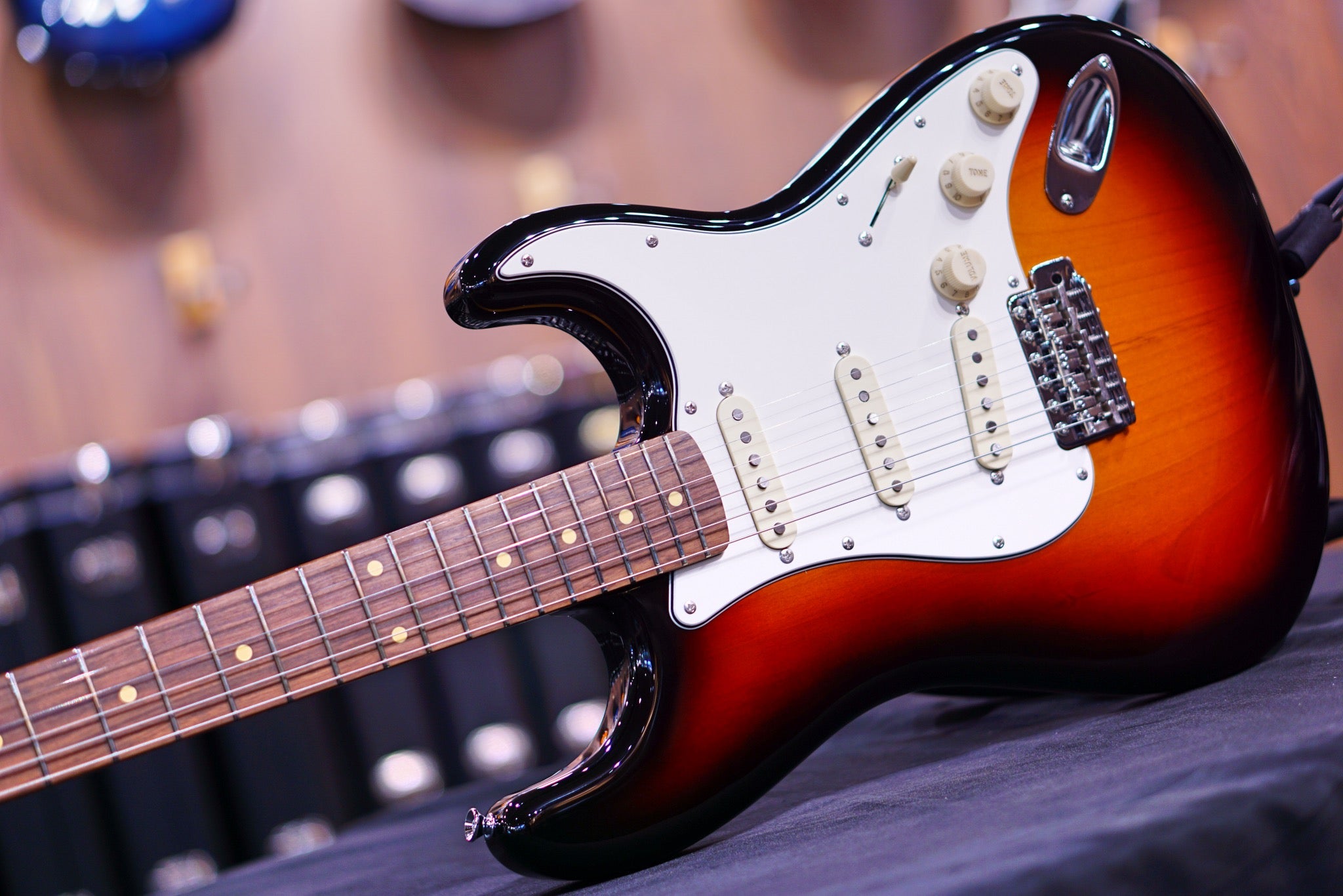 ESP Edwards E-ST-125ALPF 3 tone sunburst ED2120669P - HIENDGUITAR EDWARDS guitar