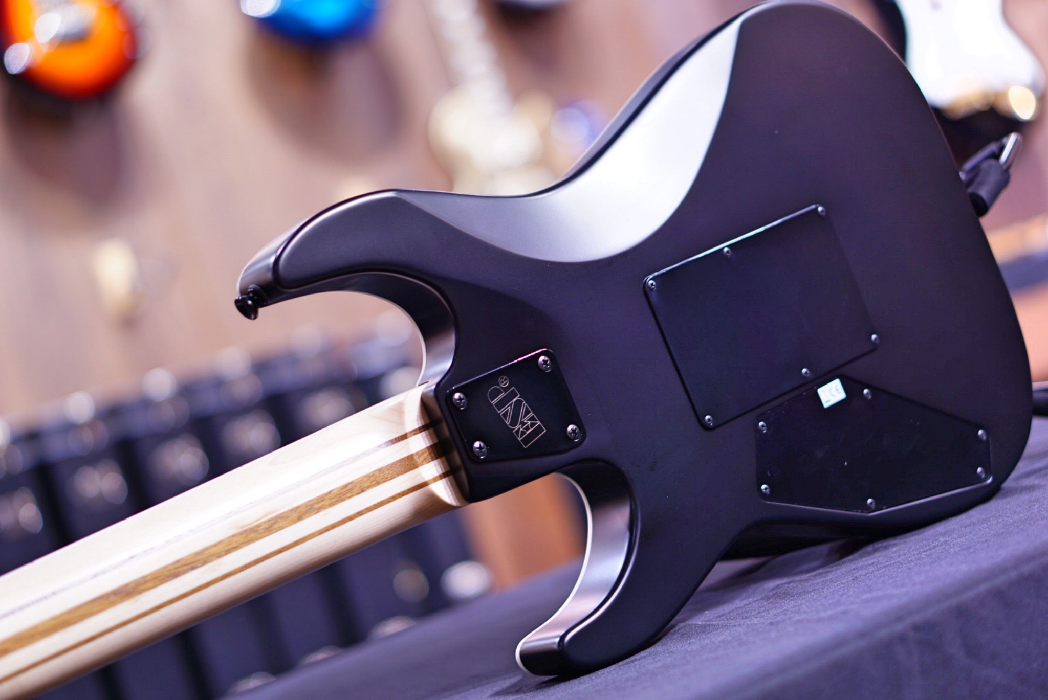 Edwards E-MR-FR7 black satin ED2151554 - HIENDGUITAR EDWARDS GUITAR