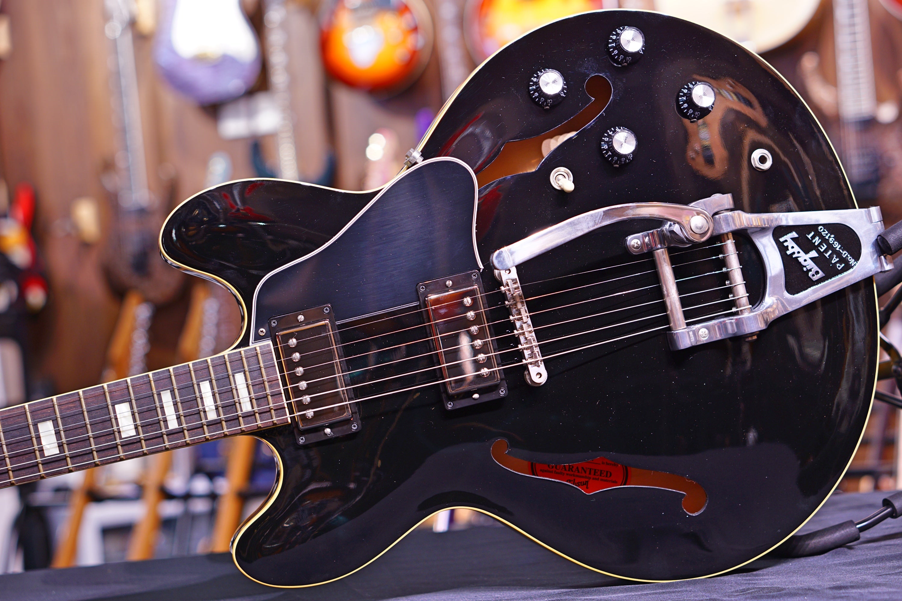 Gibson ES-330L Humbucker ARLD15JDBNH1 50511 - HIENDGUITAR GIBSON GUITAR