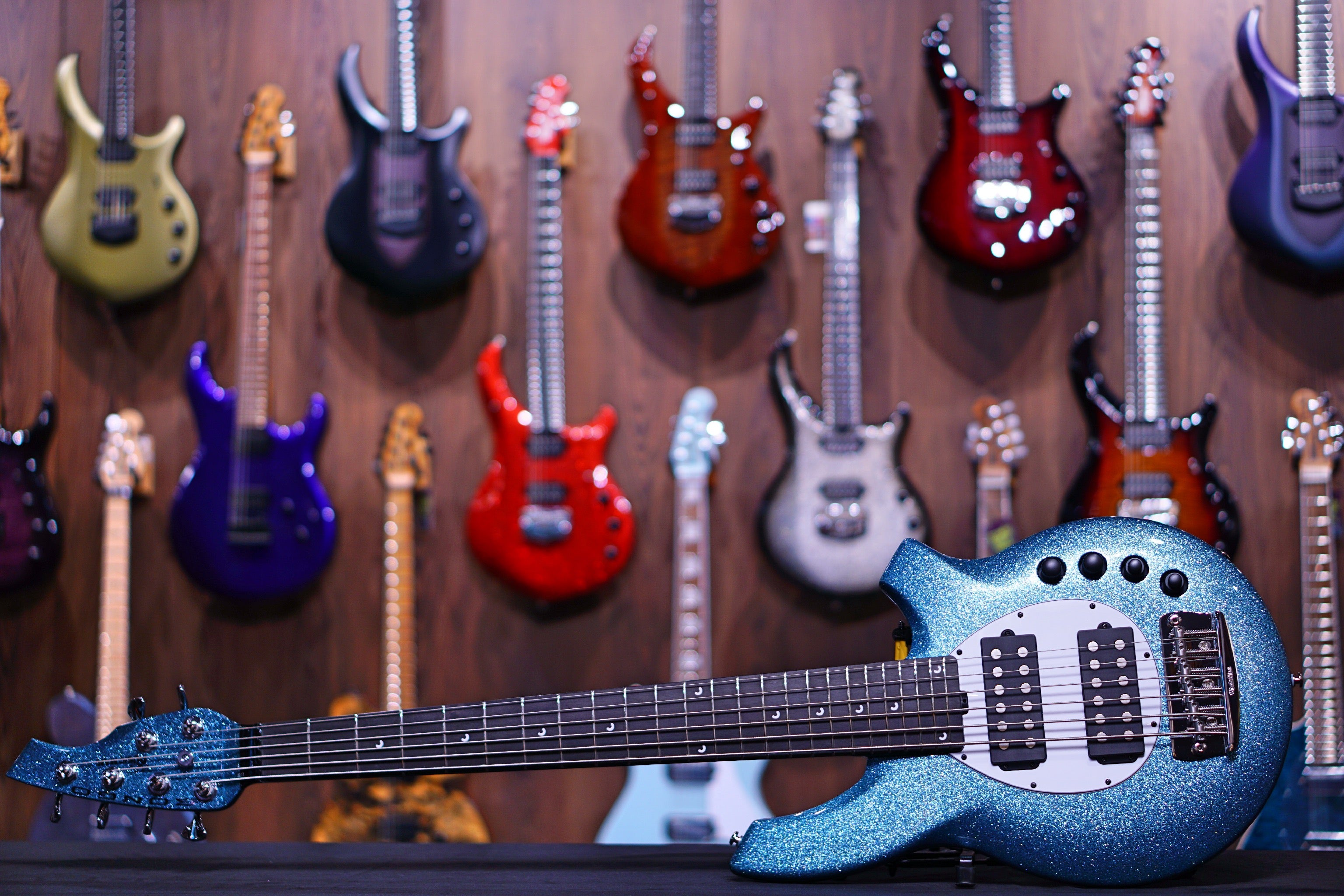 Ernie Ball Music Man Bongo 6 Bass Guitar - Aqua sparkle F87618 - HIENDGUITAR Musicman bass