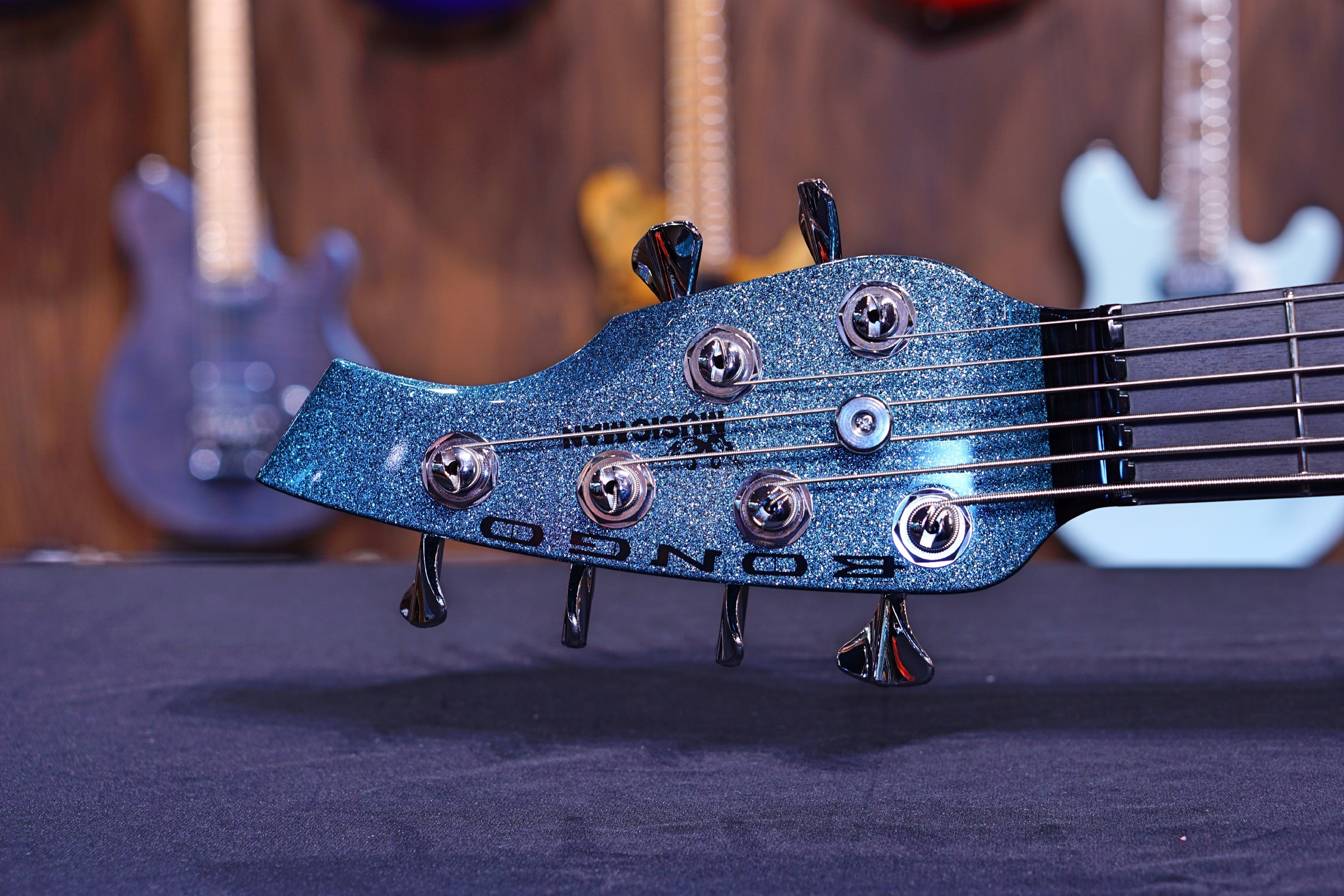 Ernie Ball Music Man Bongo 6 Bass Guitar - Aqua sparkle F87618 - HIENDGUITAR Musicman bass