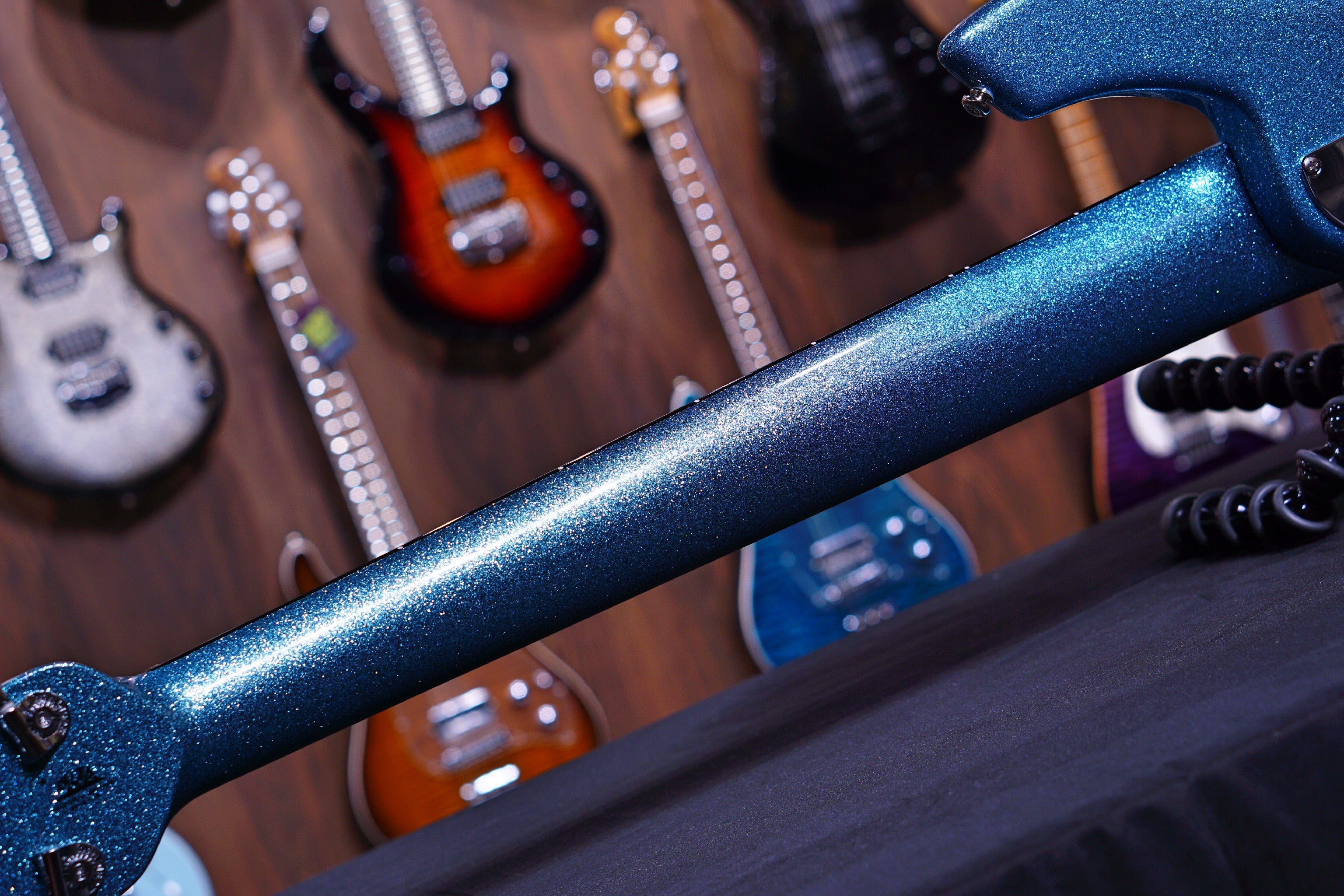 Ernie Ball Music Man Bongo 6 Bass Guitar - Aqua sparkle F87618 - HIENDGUITAR Musicman bass