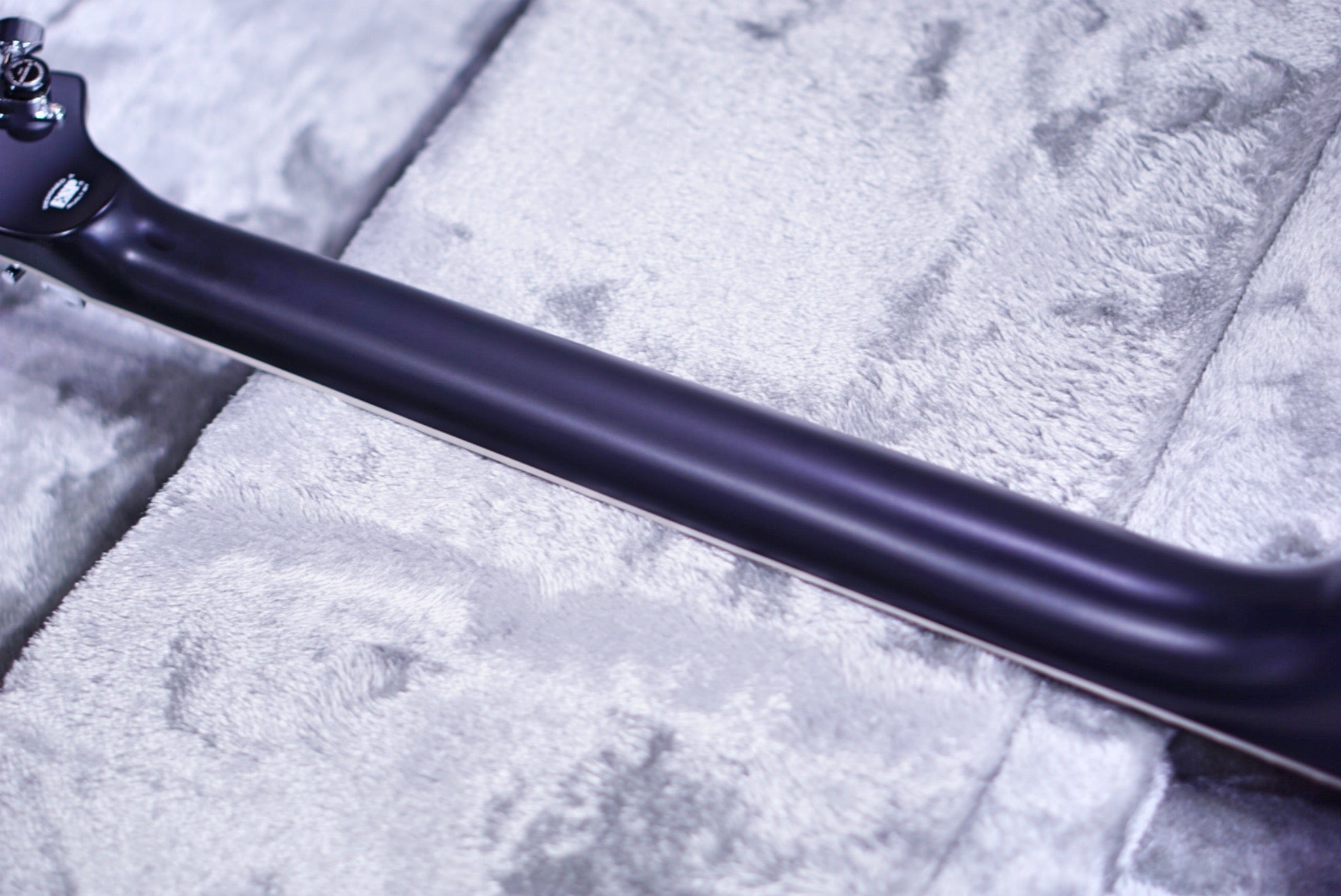 ESP E-II SV BLACK W WHITE STRIPE ES3035213 - HIENDGUITAR E-II GUITAR