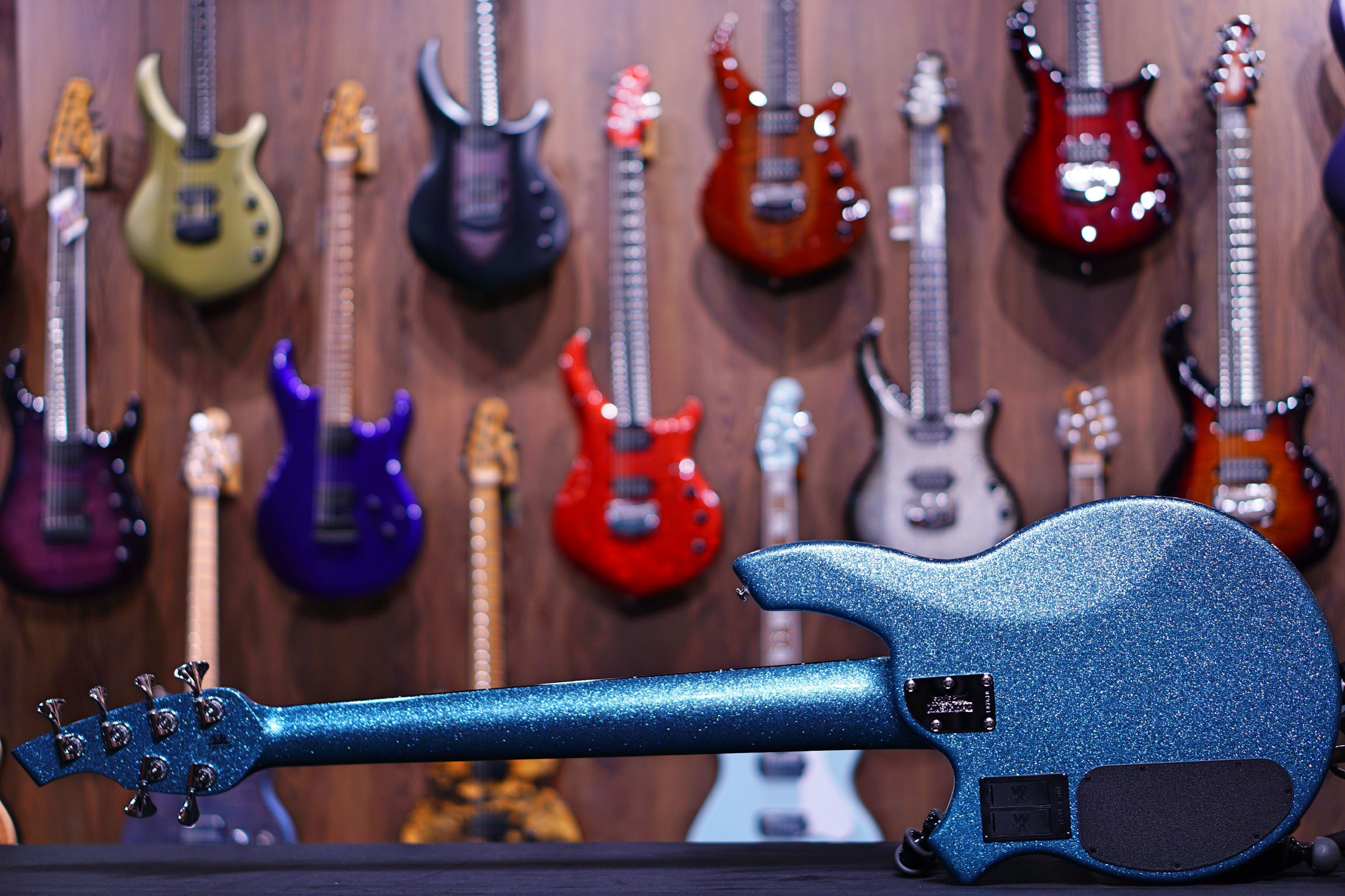 Ernie Ball Music Man Bongo 6 Bass Guitar - Aqua sparkle F87618 - HIENDGUITAR Musicman bass