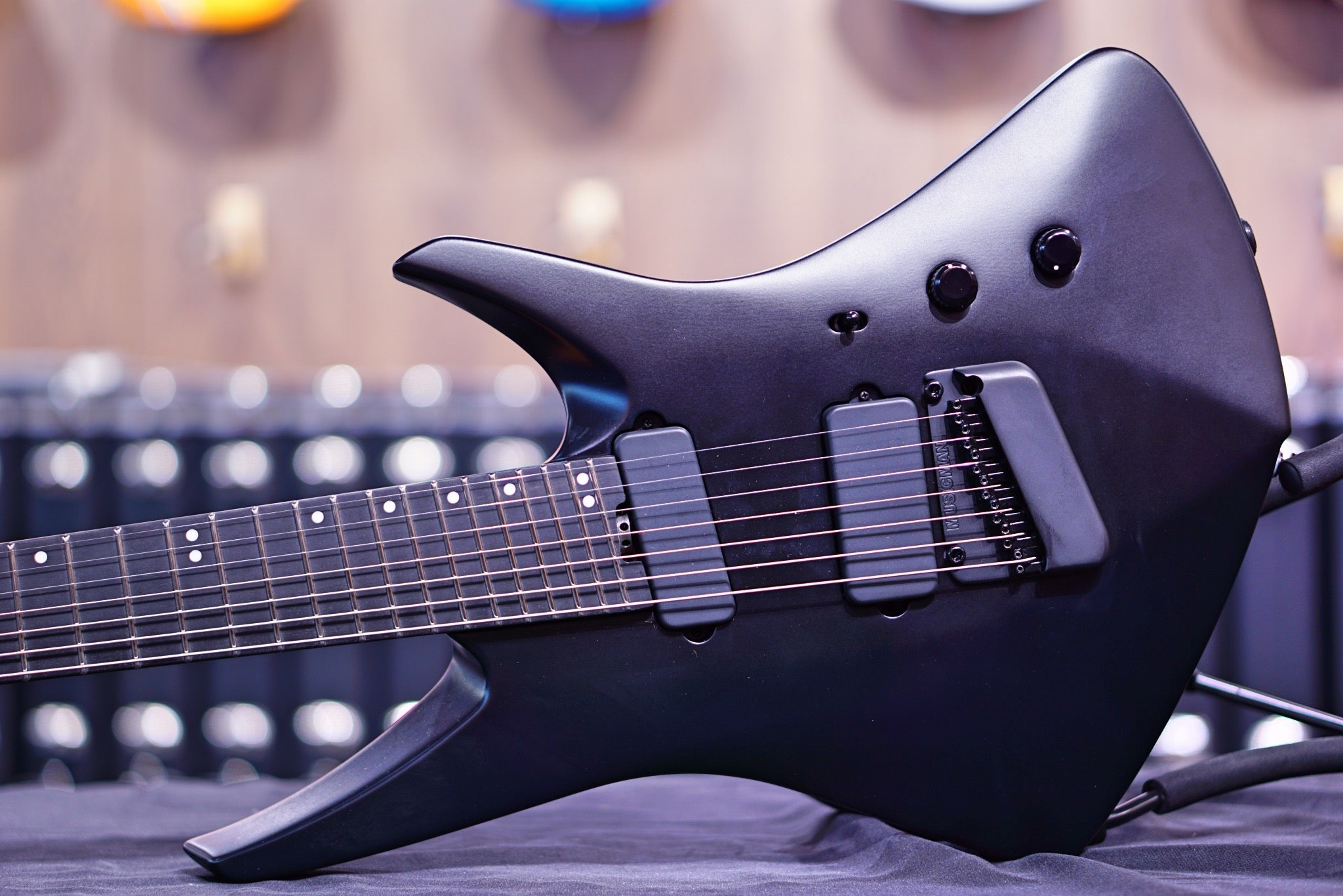 Ernie ball Musicman Kaizen 7 Spectraflare apollo black S08373 - HIENDGUITAR Musicman GUITAR