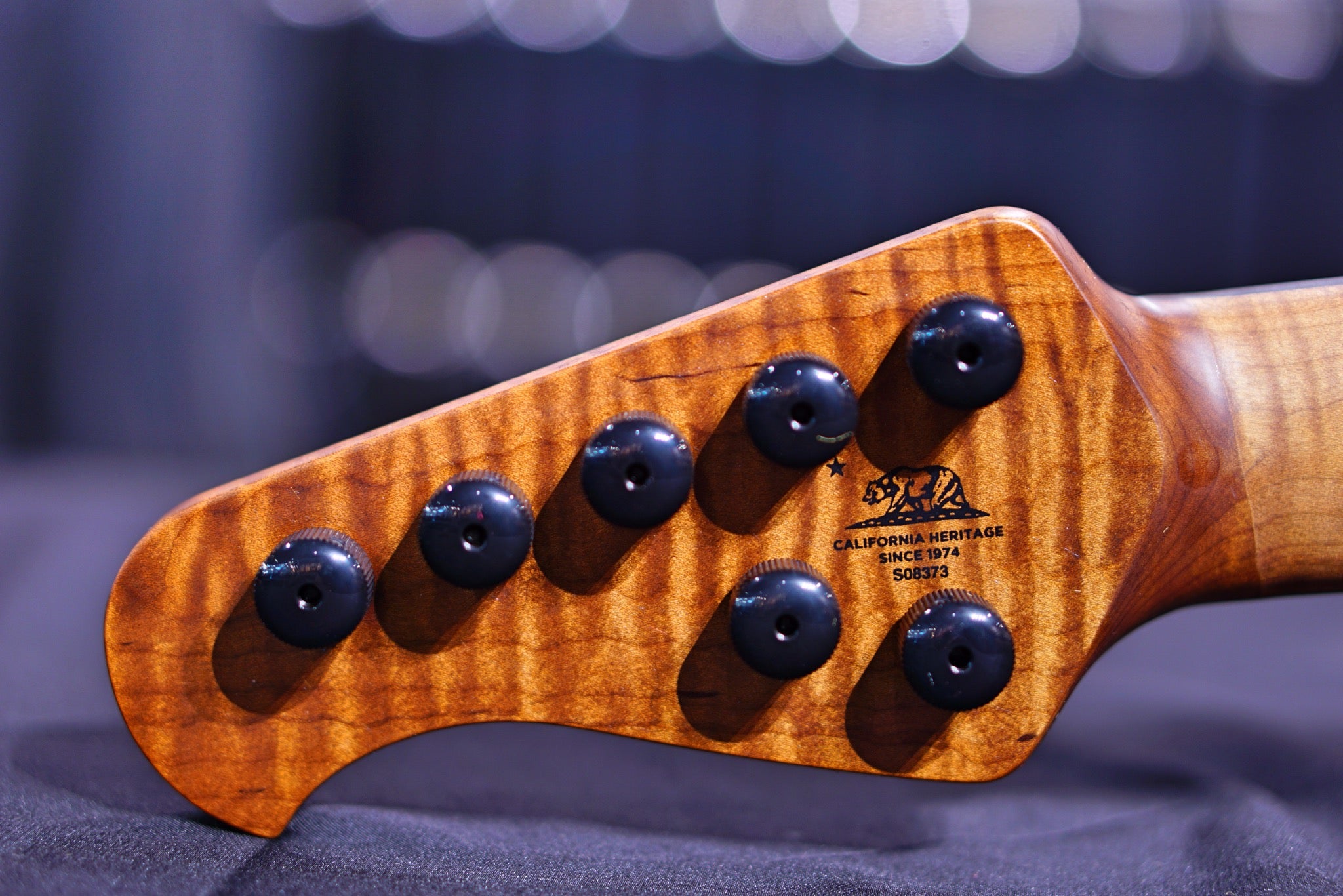 Ernie ball Musicman Kaizen 7 Spectraflare apollo black S08373 - HIENDGUITAR Musicman GUITAR