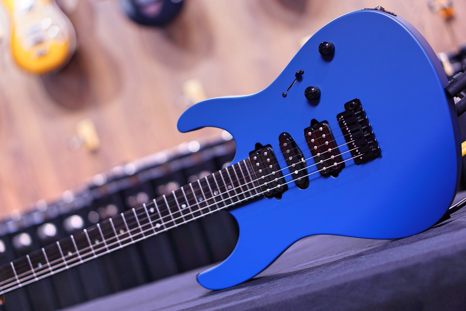 Suhr Modern Terra Limited Edition deep sea blue 510 69022 - HIENDGUITAR SUHR GUITAR