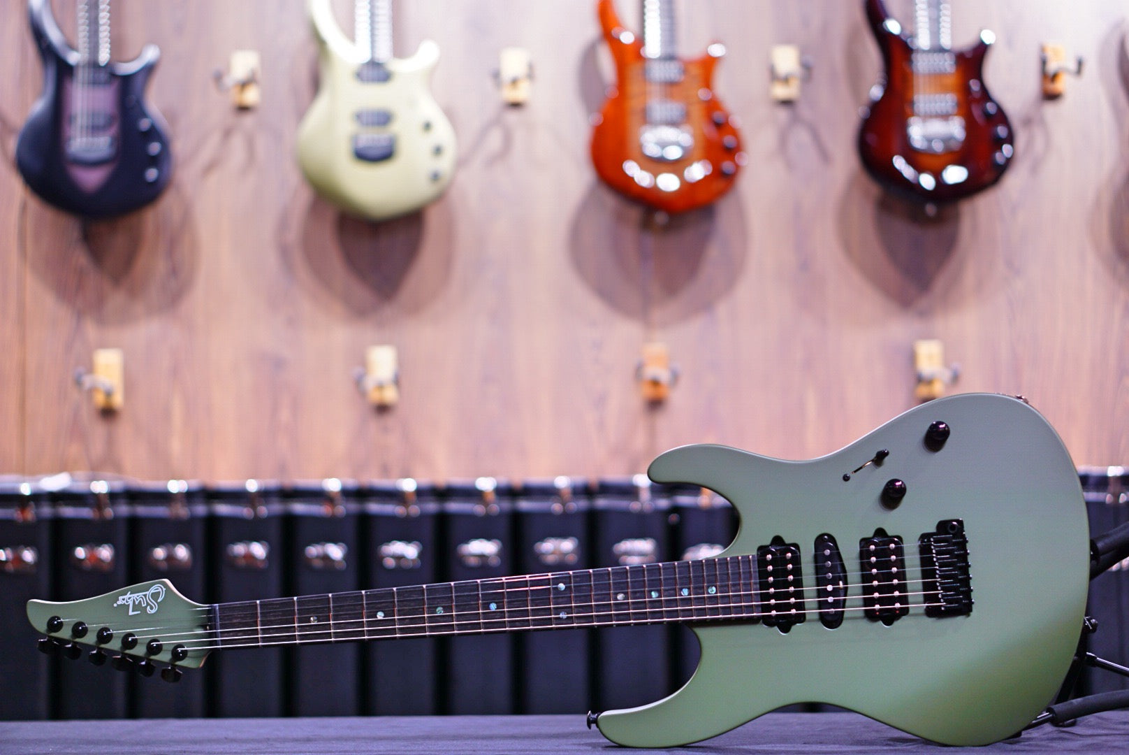 Suhr Modern Terra Limited Edition dark forest green 510 69003 - HIENDGUITAR SUHR GUITAR