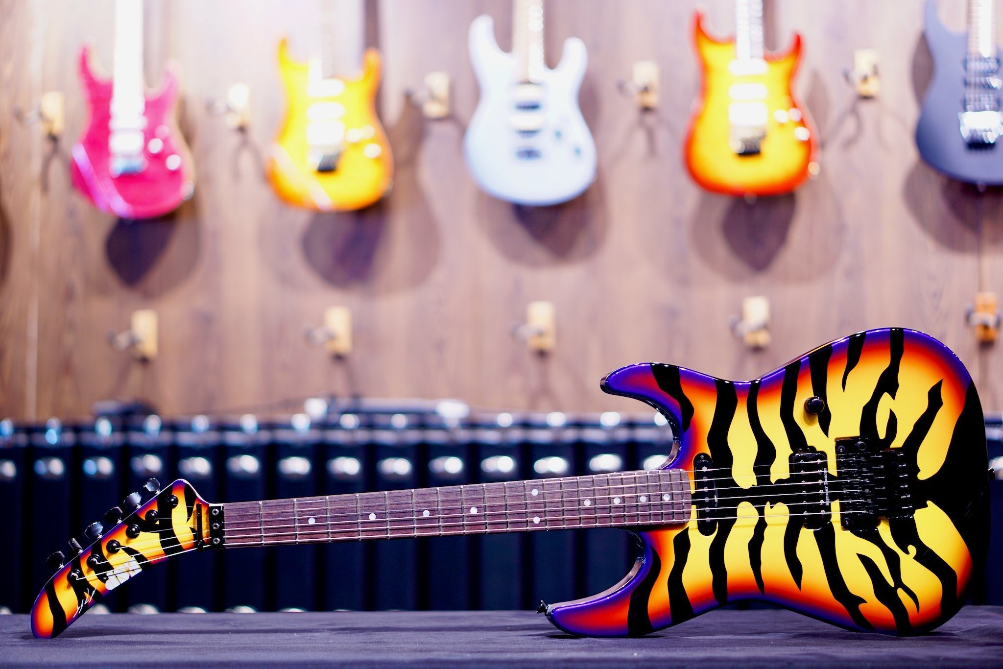 ESP George Lynch Sunburst tiger E5031222 - HIENDGUITAR ESP GUITAR