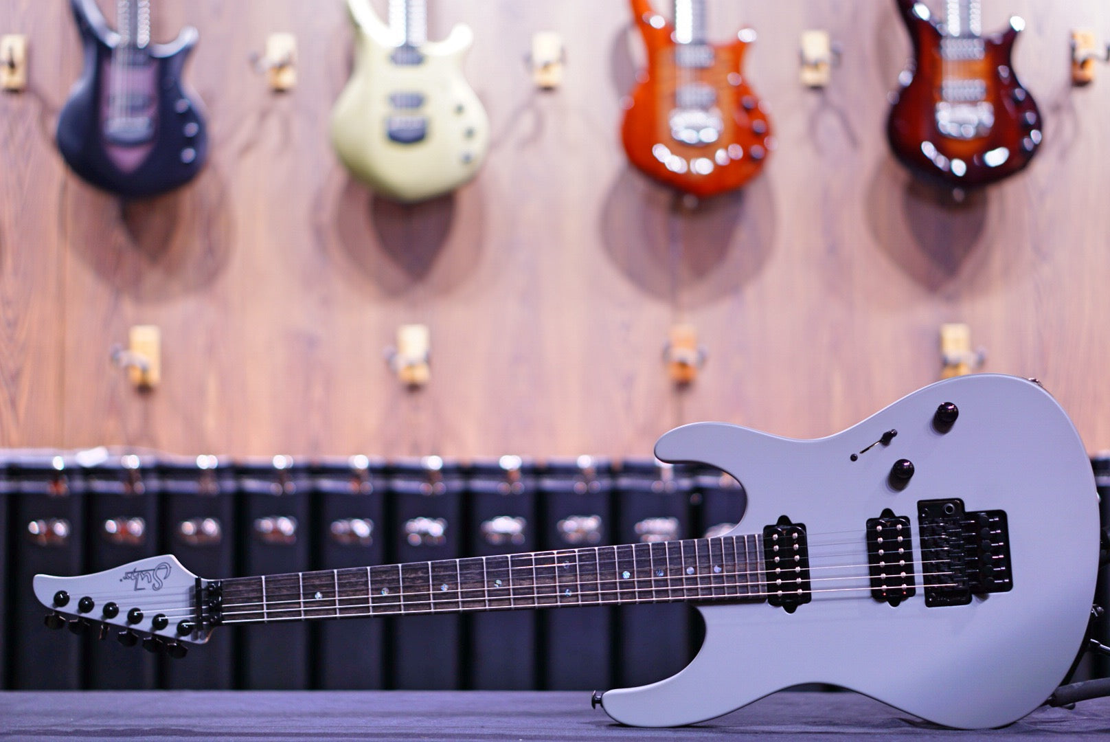 Suhr Modern Terra Limited Edition mountain gray Floyd 69004 - HIENDGUITAR SUHR GUITAR