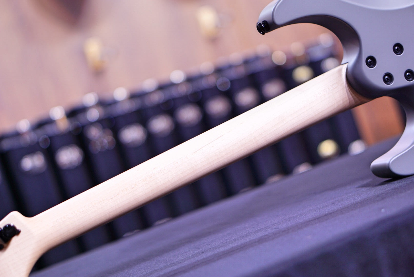 Suhr Modern Terra Limited Edition mountain gray Floyd 69004 - HIENDGUITAR SUHR GUITAR