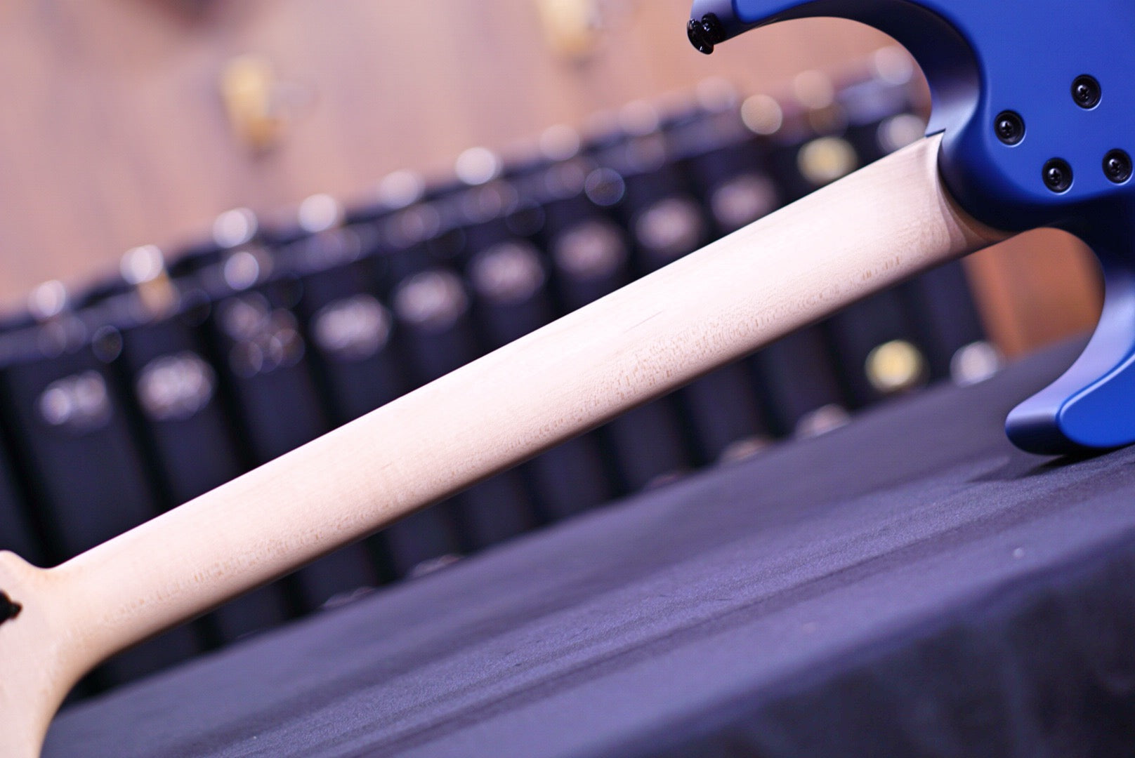 Suhr Modern Terra Limited Edition Deep Sea Blue floyd 69005 - HIENDGUITAR SUHR GUITAR