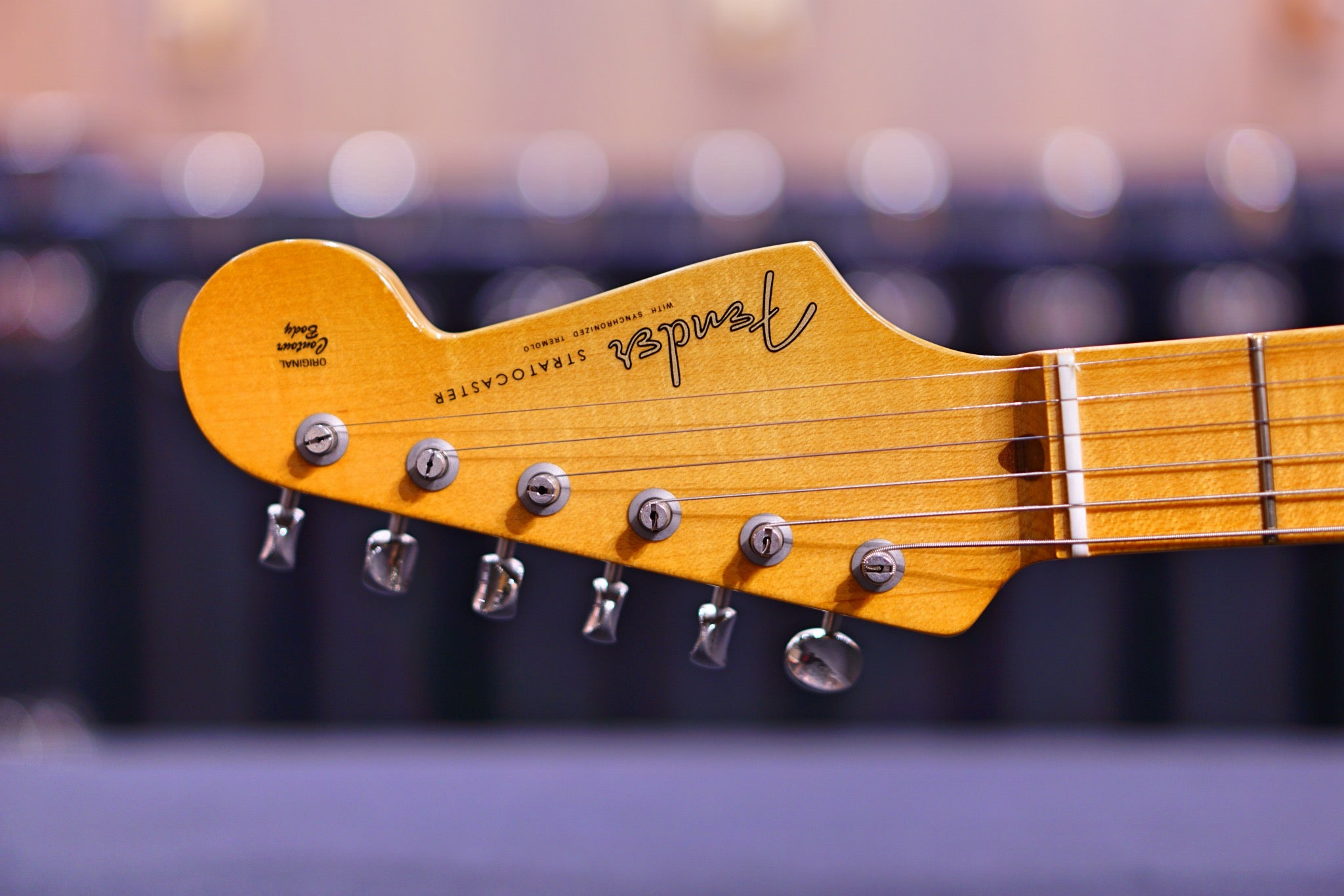 Fender Eric Johnson Thinline Stratocaster - 2-color Sunburst - HIENDGUITAR fender GUITAR