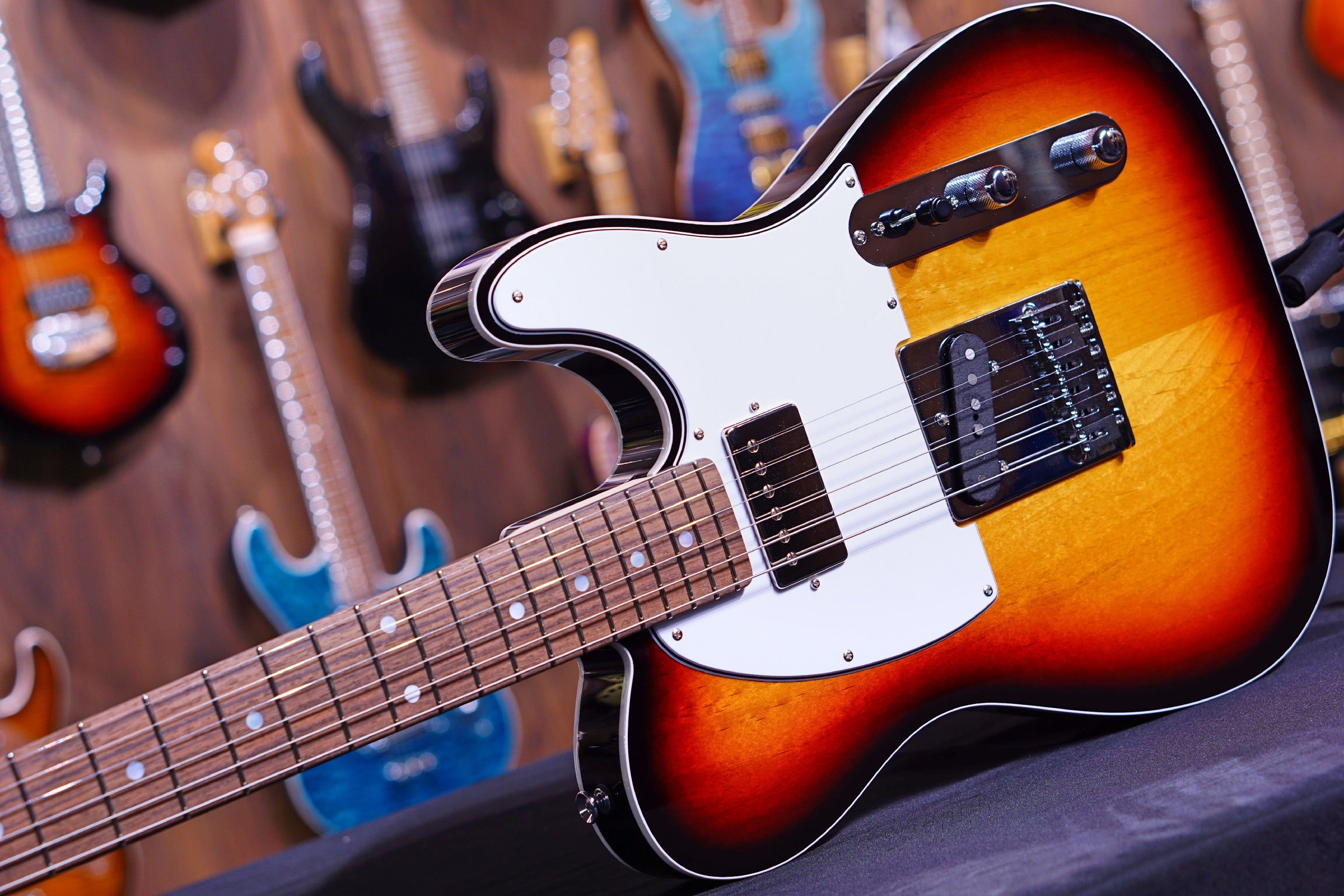 ESP RON WOOD 3 Tone Sunburst E8171202 - HIENDGUITAR ESP GUITAR