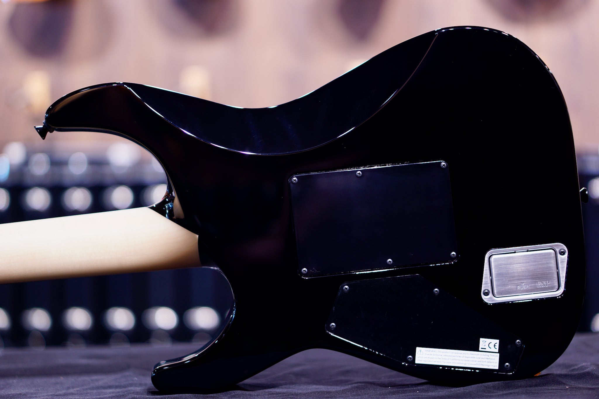 ESP KH-2 NECK-THRU Black E8201222 - HIENDGUITAR ESP GUITAR