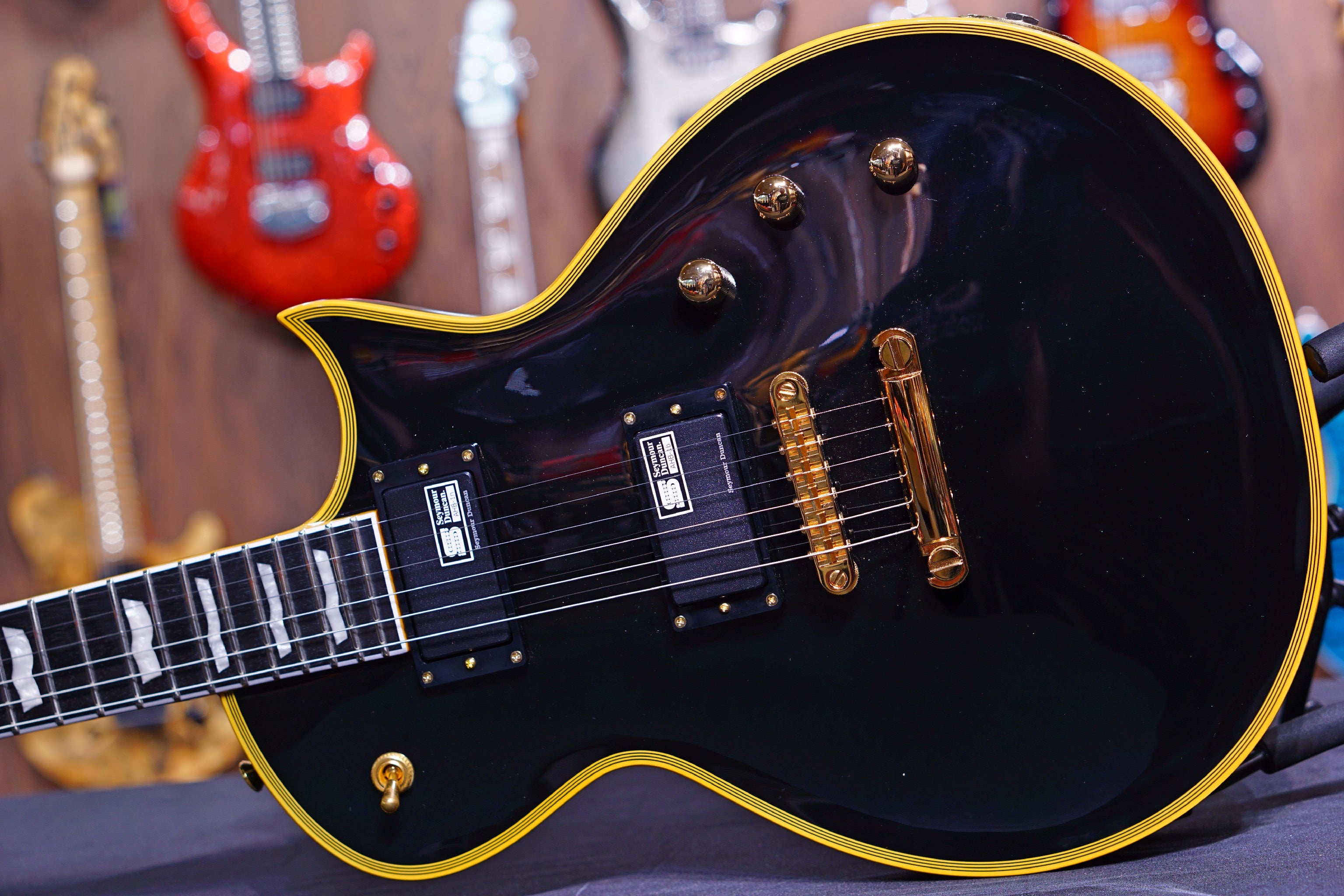 ESP EDWARDS ECLIPSE E-MA-135C Gold Vintage Black ED2031592 - HIENDGUITAR EDWARDS GUITAR