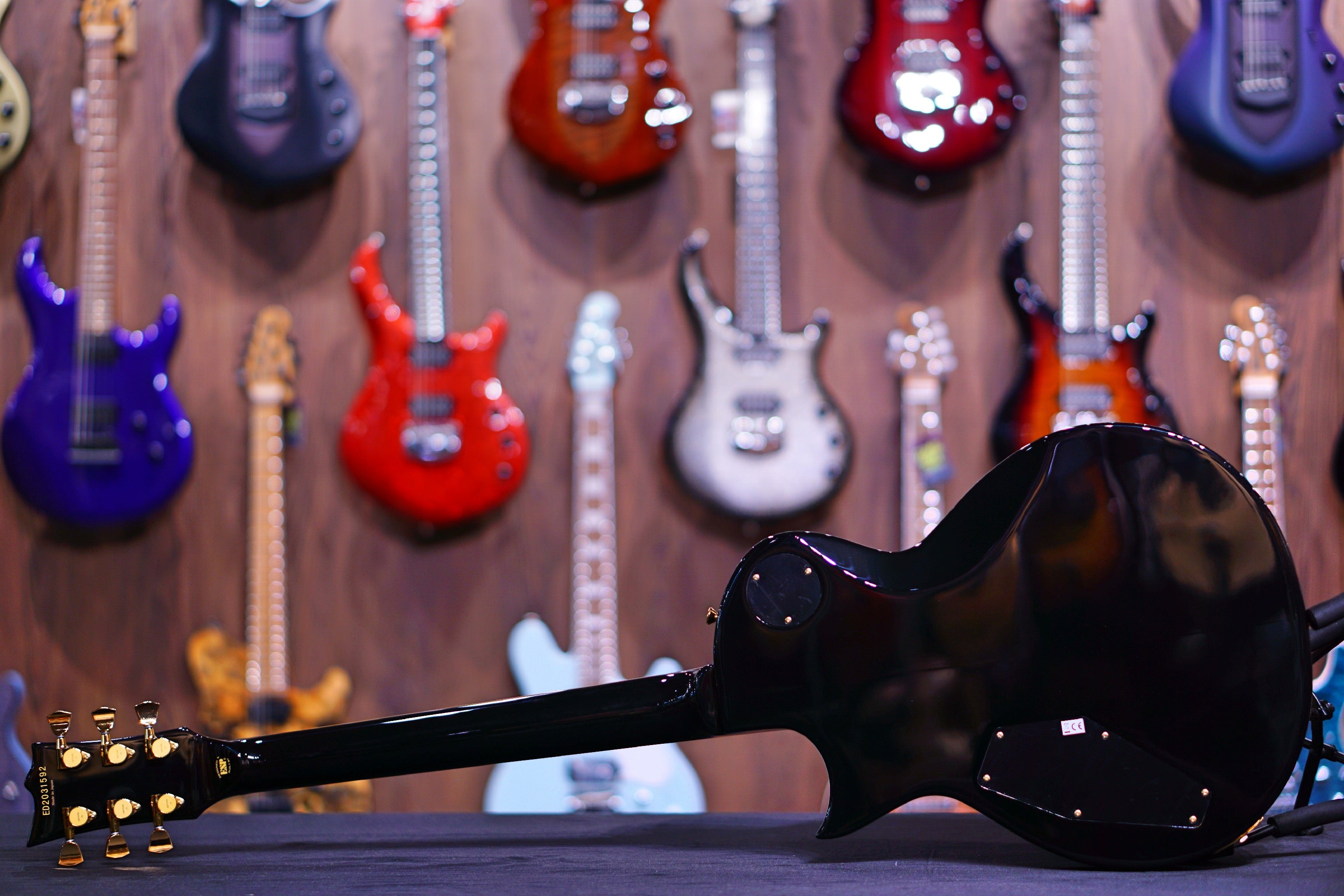 ESP EDWARDS ECLIPSE E-MA-135C Gold Vintage Black ED2031592 - HIENDGUITAR EDWARDS GUITAR